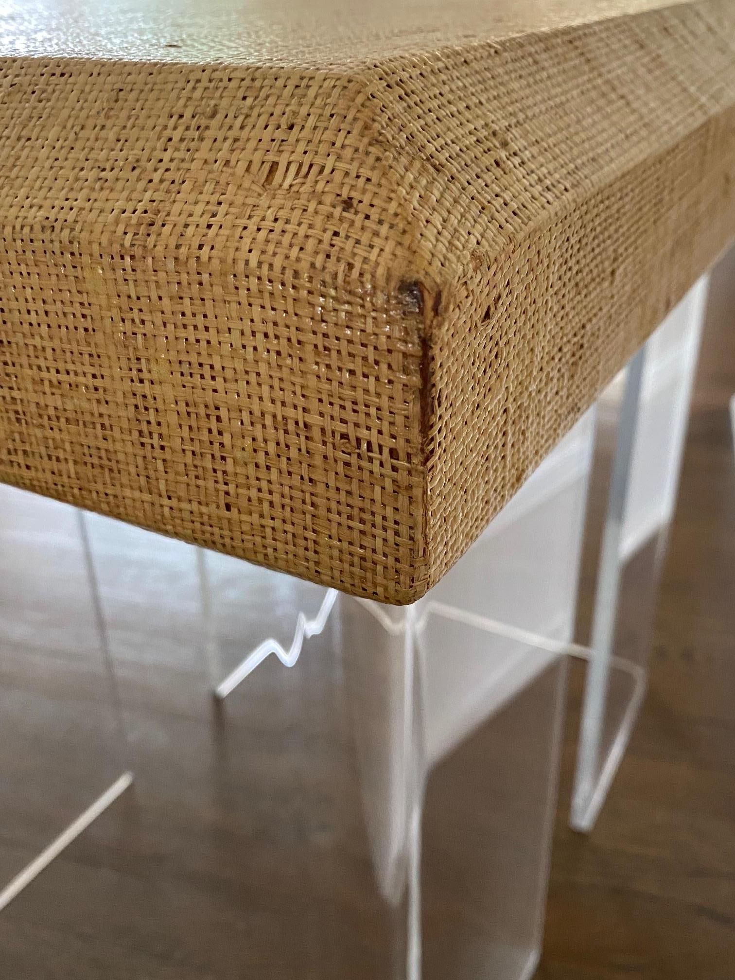 Late 20th Century  Chic Mid Century Modern Lucite & Laminated Raffia Table For Sale