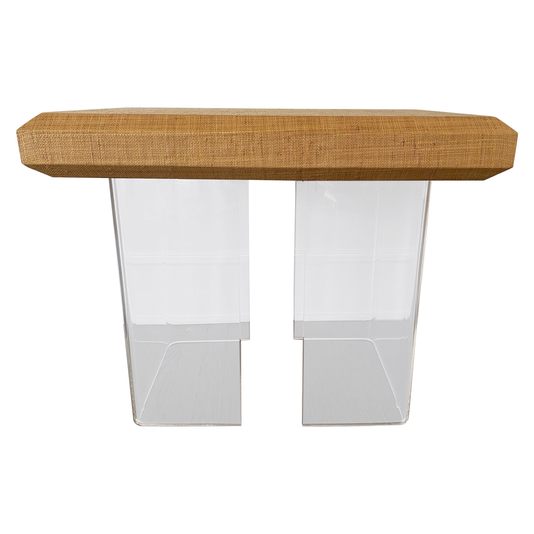 Moderner Mid-Century-Tisch aus Lucite und laminiertem Raffia im Angebot
