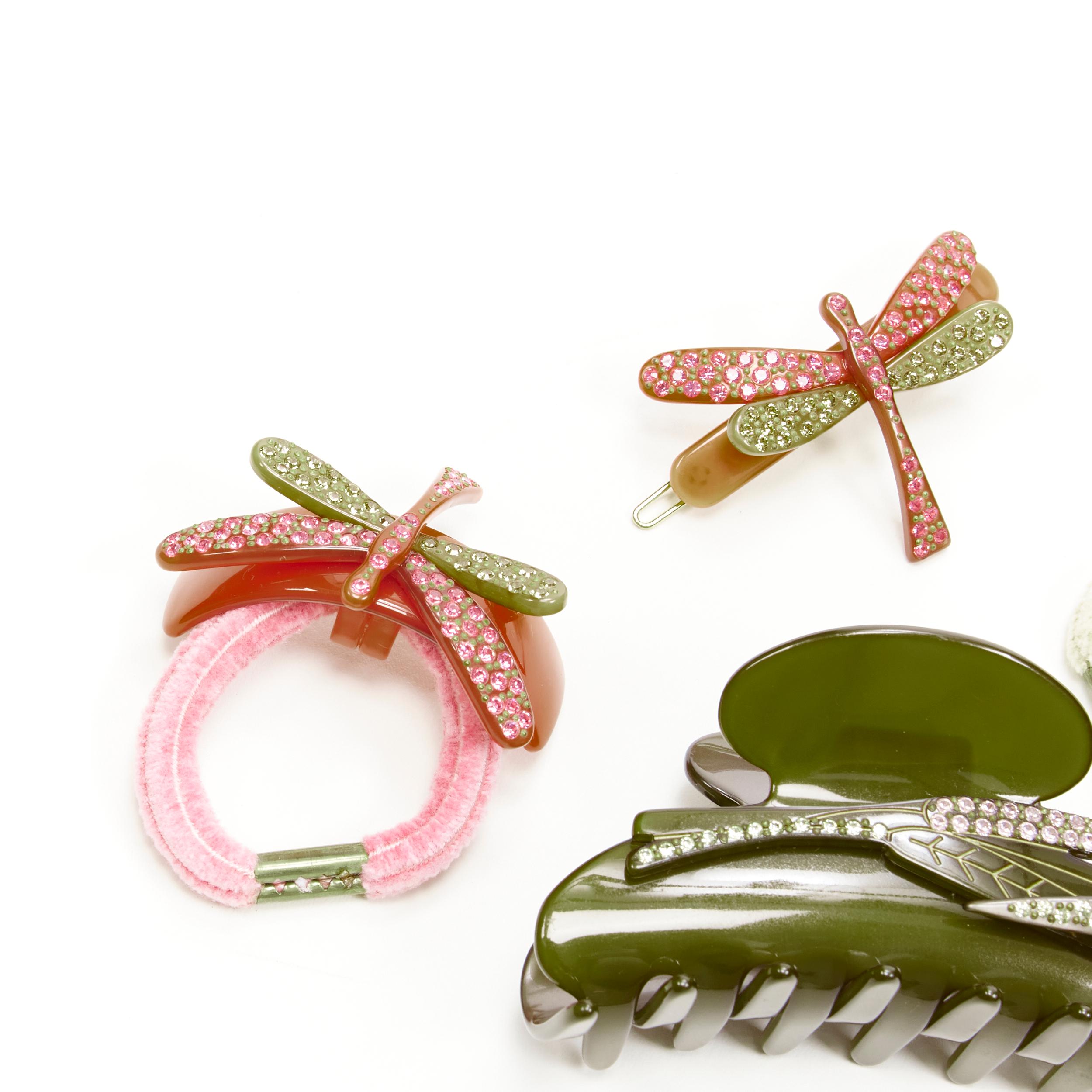 CHIC & MODE Alexandre Zouari pink green dragonfly flower hair clamp clip tie X4
Reference: ANWU/A00252
Brand: Chic and Mode
Designer: Alexandre Zouari
Material: Plastic, Metal
Color: Pink, Brown
Closure: Clip On
Extra Details: Large clip: ~9cm.