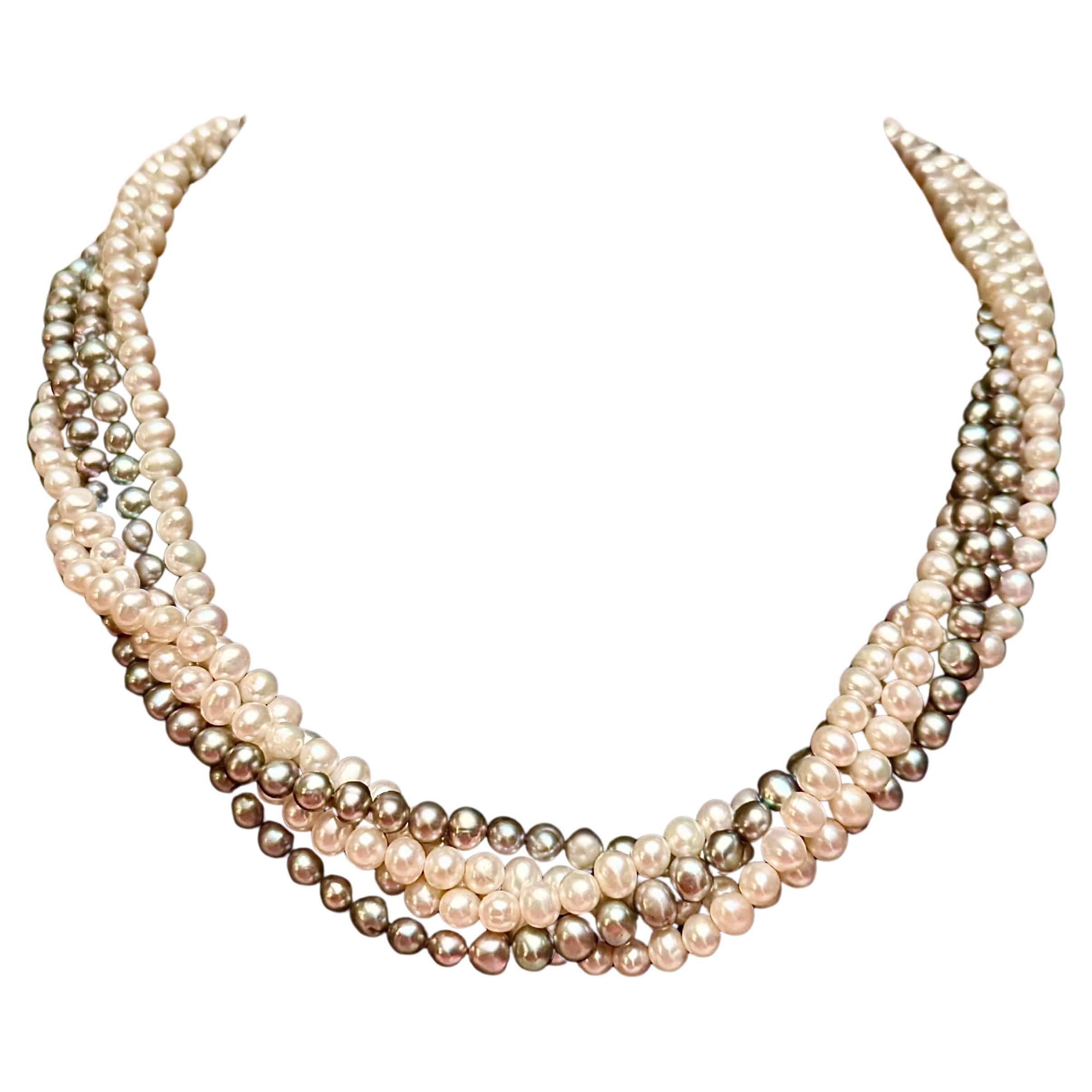 Collana chic con perle a più fili