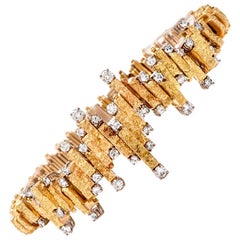 Chic Nugget Textured Yellow Gold Diamond Link Bracelet