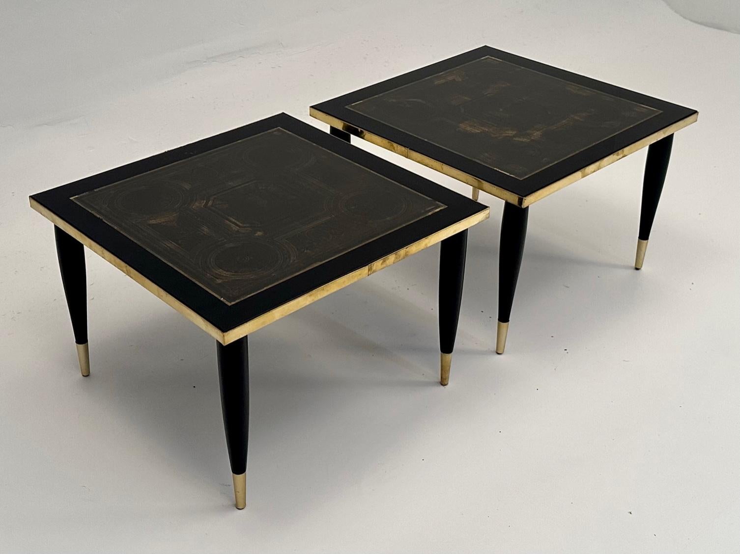Chic Pair of Italian Black and Gold End Tables in the Style of Fornasetti In Good Condition In Hopewell, NJ