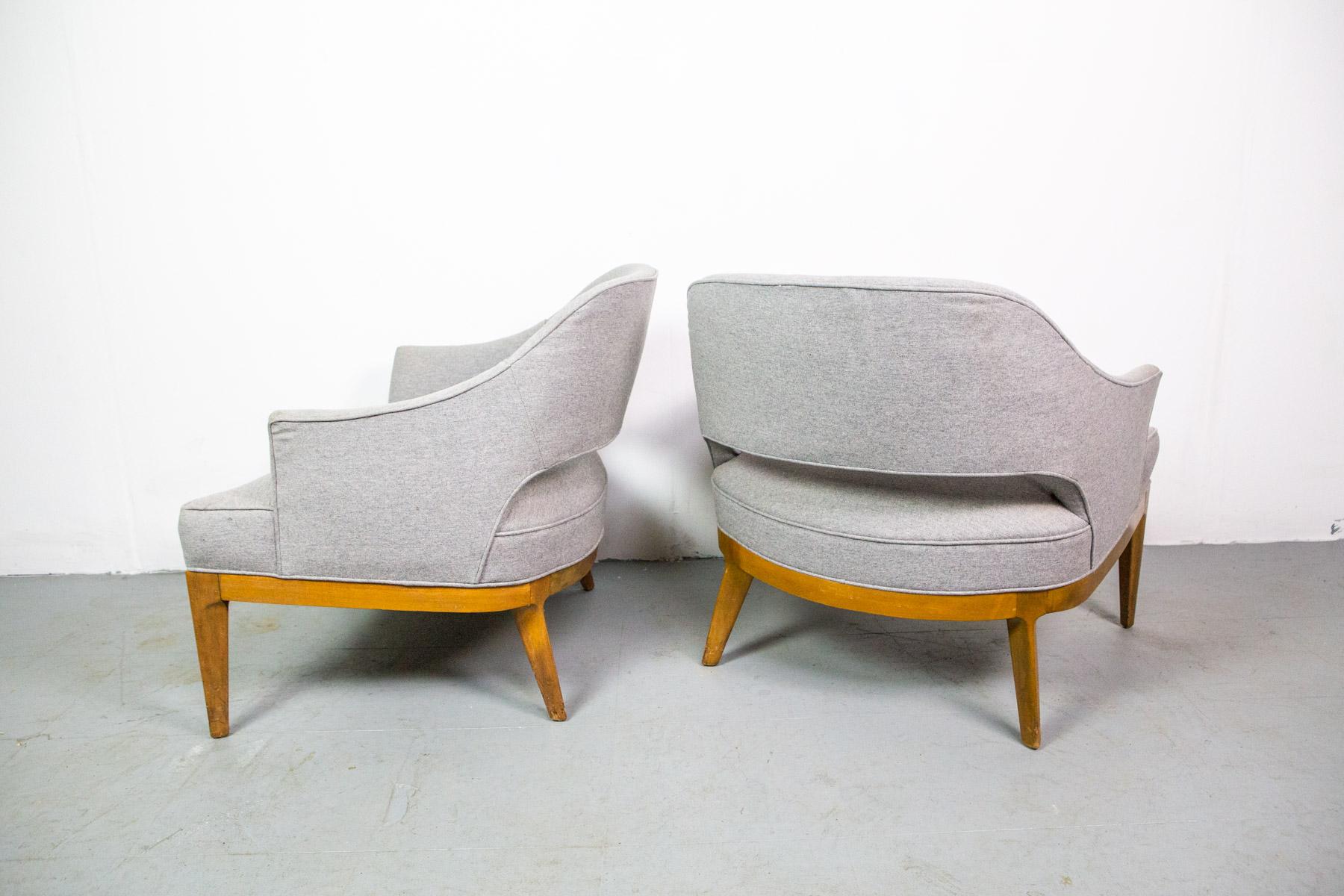 Chic Pair of Harvey Probber Lounge Chairs  In Good Condition In Berlin, DE