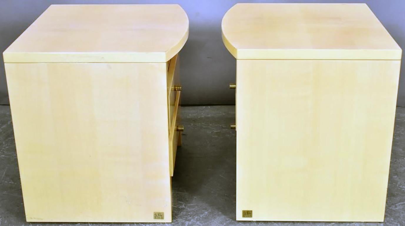 Chic Pair of Nightstands/End Tables in a Soft Yellow Lacquer with Brass Details 1