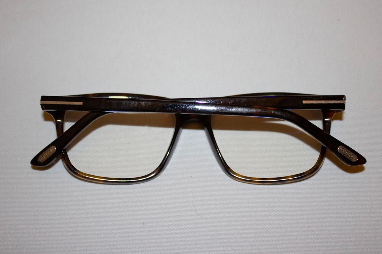 Chic Pair of Tom Ford Glasses In Good Condition For Sale In London, GB