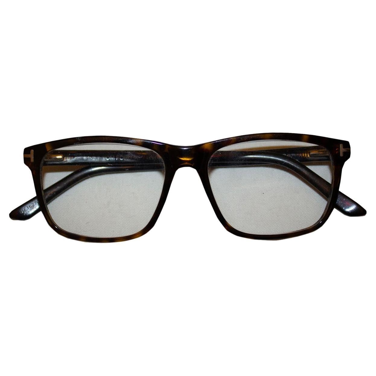 Chic Pair of Tom Ford Glasses For Sale