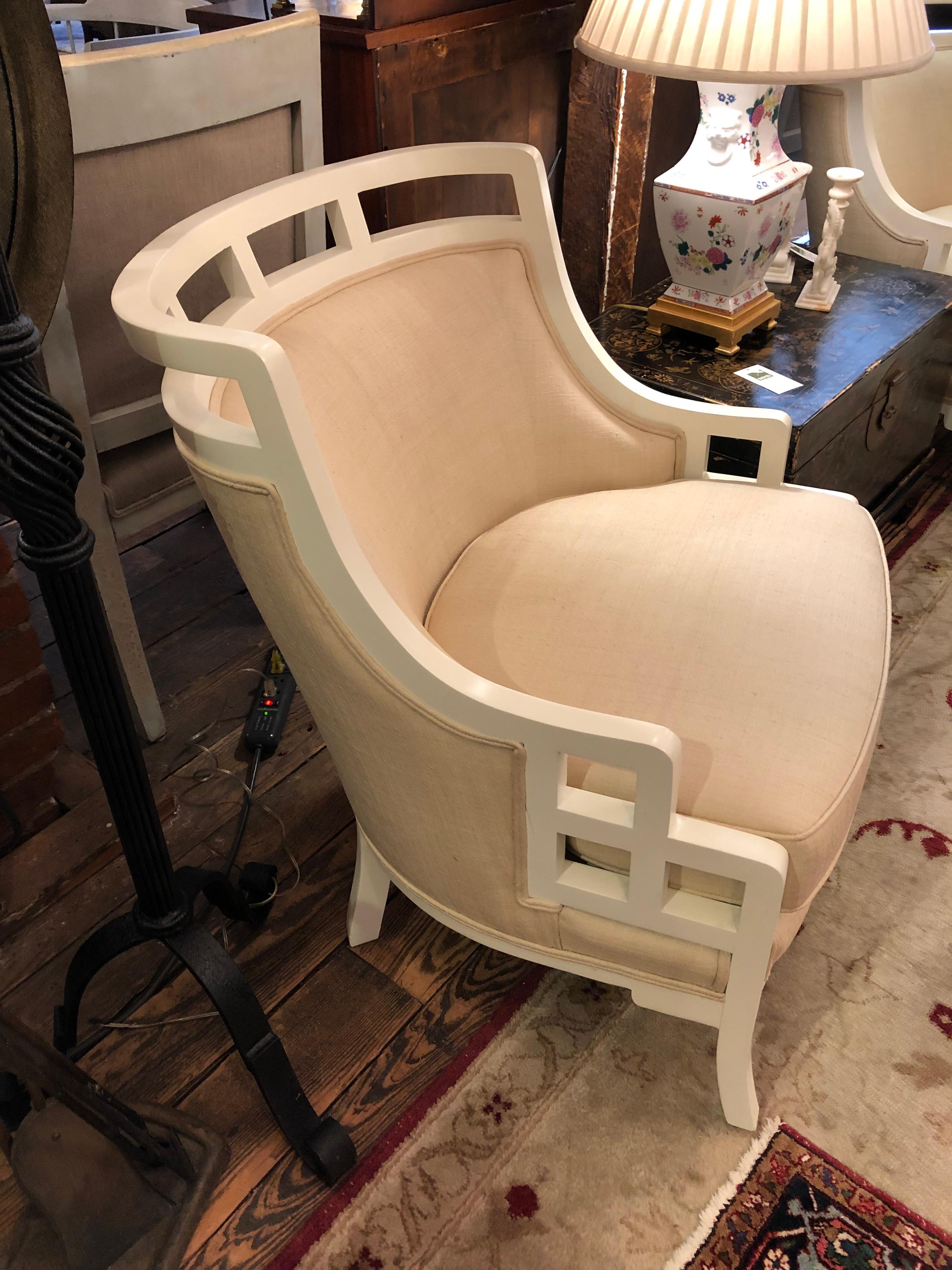 Hand-Painted Chic Pair of White Painted Barrel Back Club Chairs Upholstered in Linen For Sale