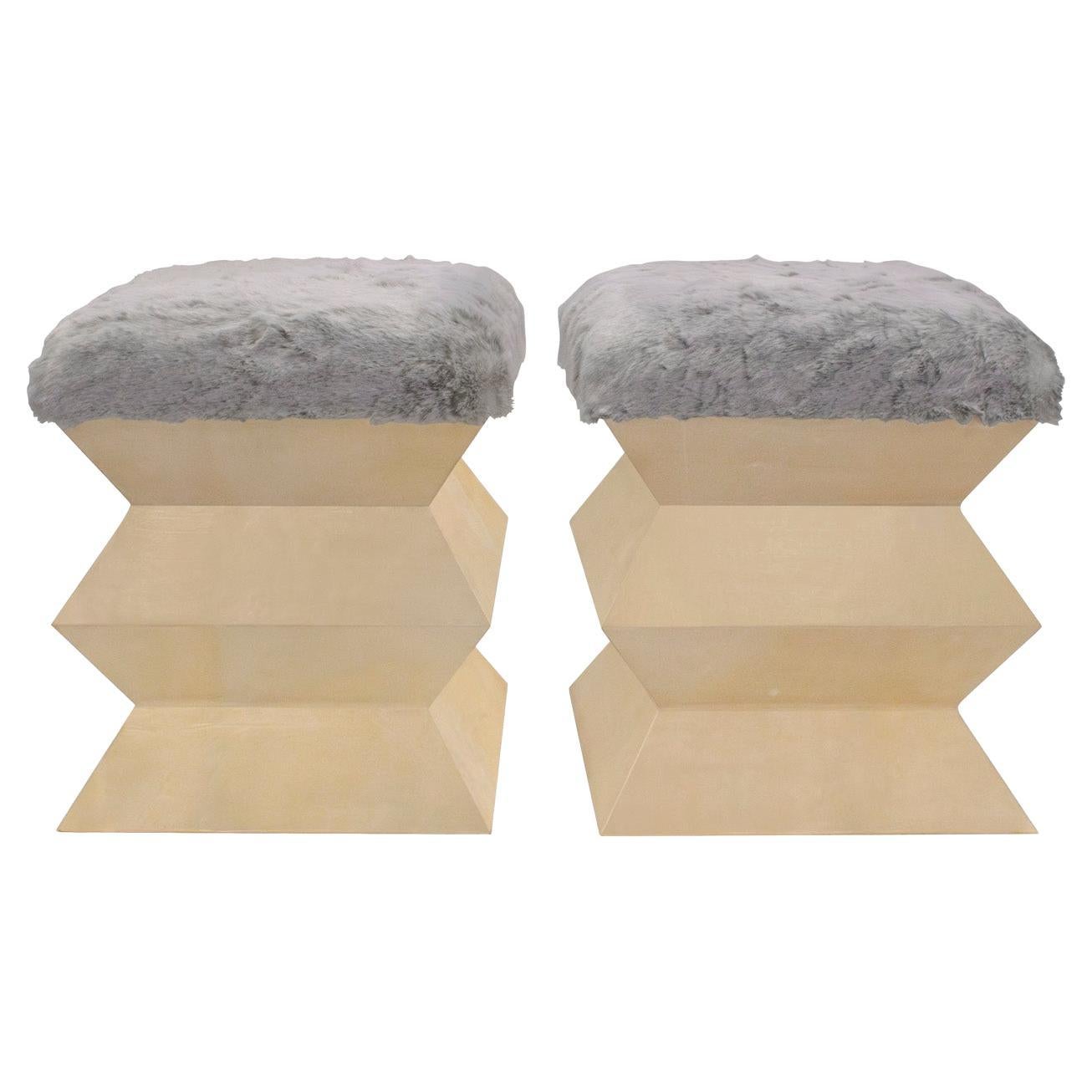 Chic Pair of Zig Zag Benches in Lacquered Goatskin with Gray Fur Seats 1970s