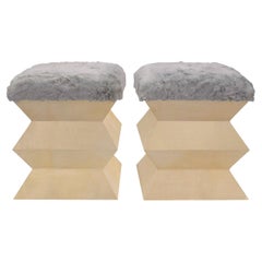 Elegante Pareja de Bancos Zig Zag de Piel de Cabra Lacada con Asientos de Piel Gris Años 70