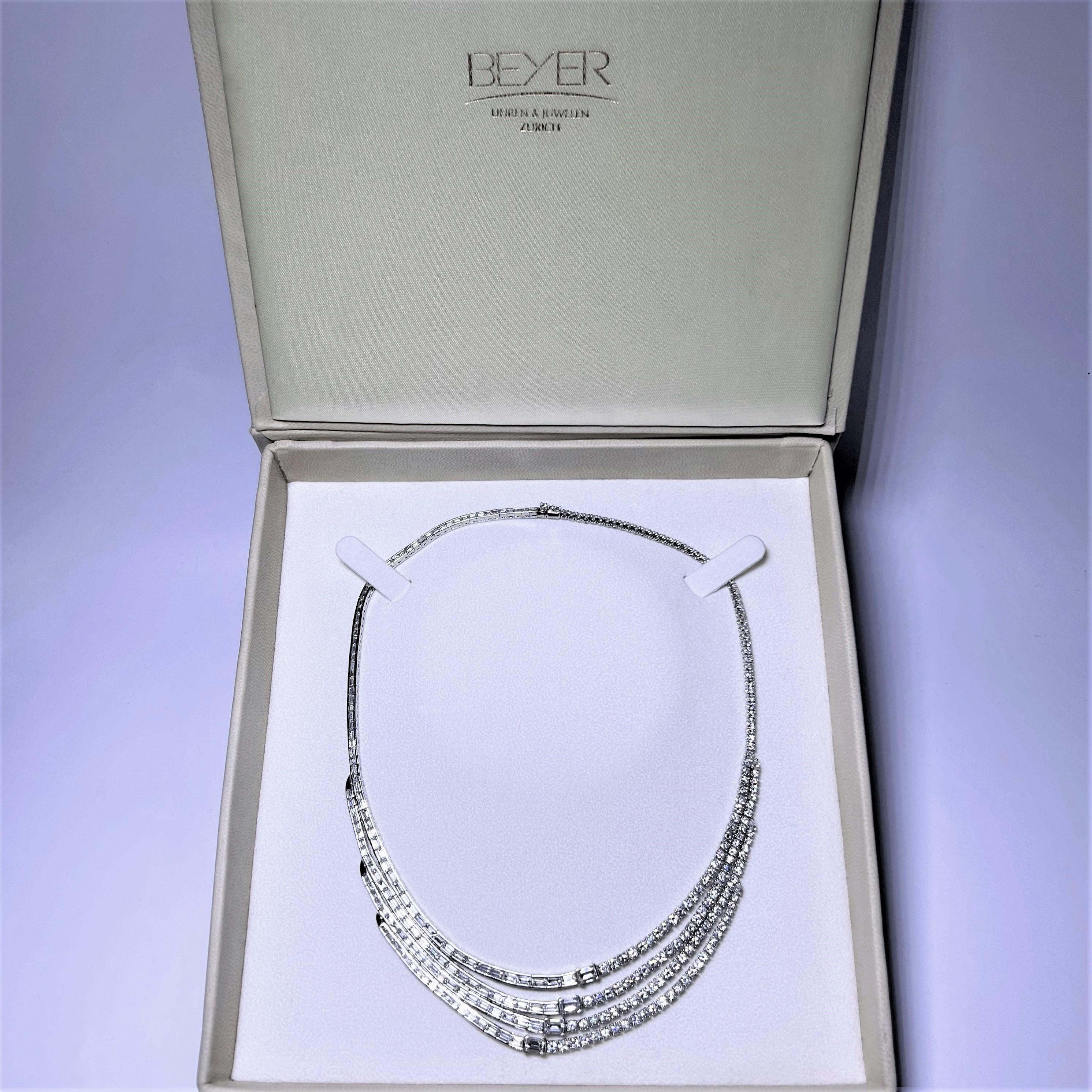 Chic Platinum and Diamond Necklace For Sale 7