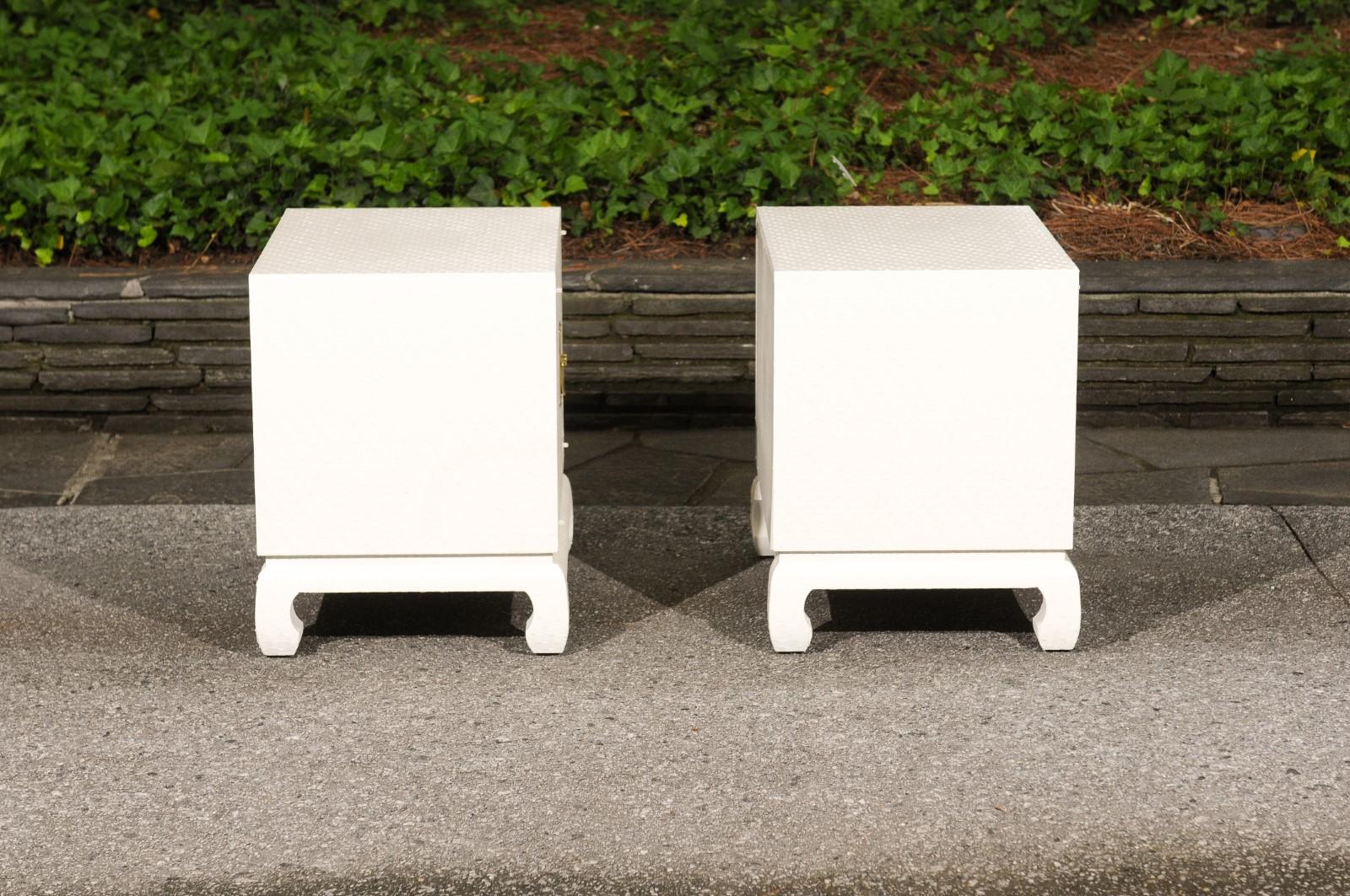 Chic Restored Pair of Cream Lacquer Raffia Commodes by Baker, circa 1975 For Sale 1
