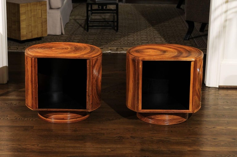 Unknown Chic Restored Pair of Swivel Bamboo and Black Lacquer End Tables, circa 1975 For Sale