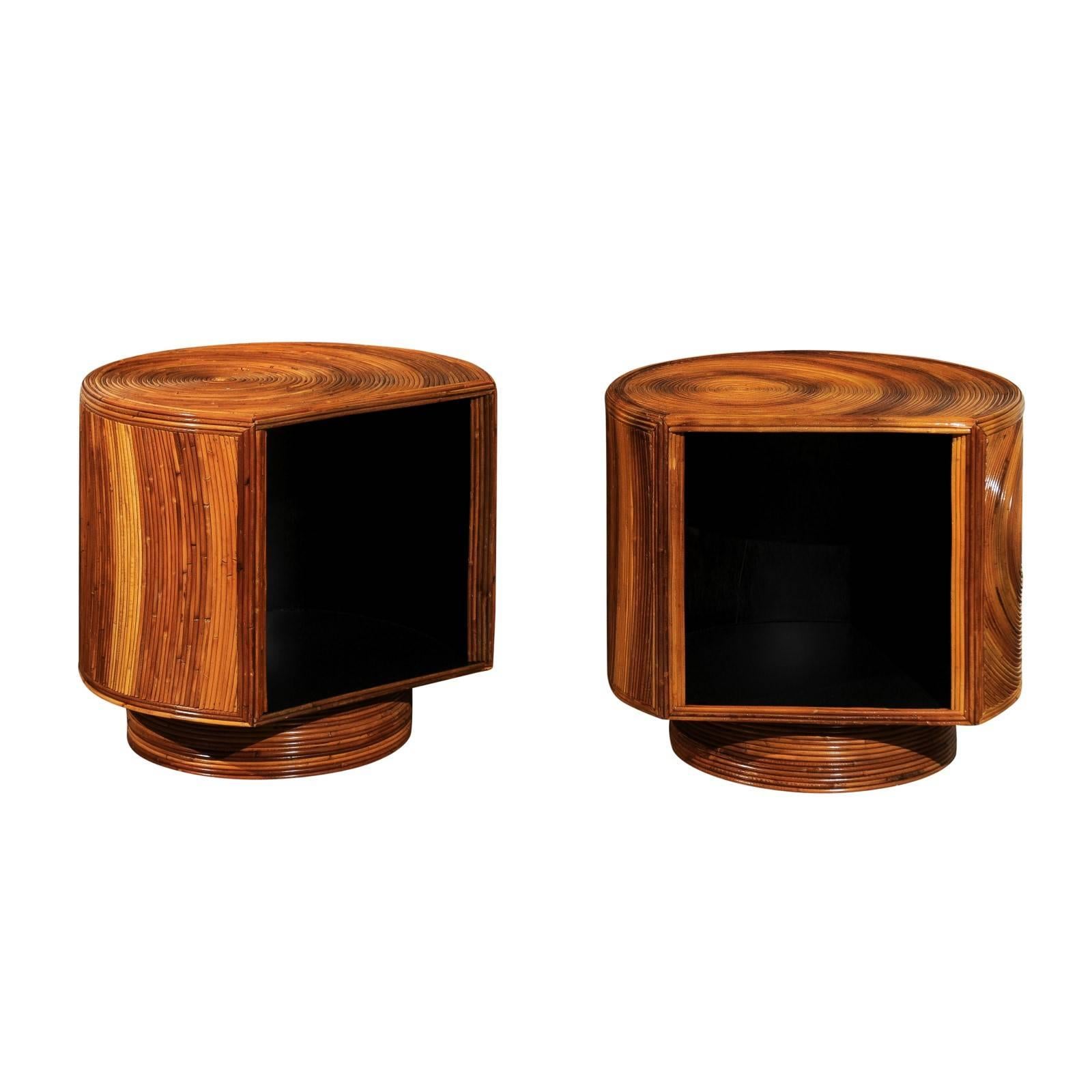 Chic Restored Pair of Swivel Bamboo and Black Lacquer End Tables, circa 1975 For Sale