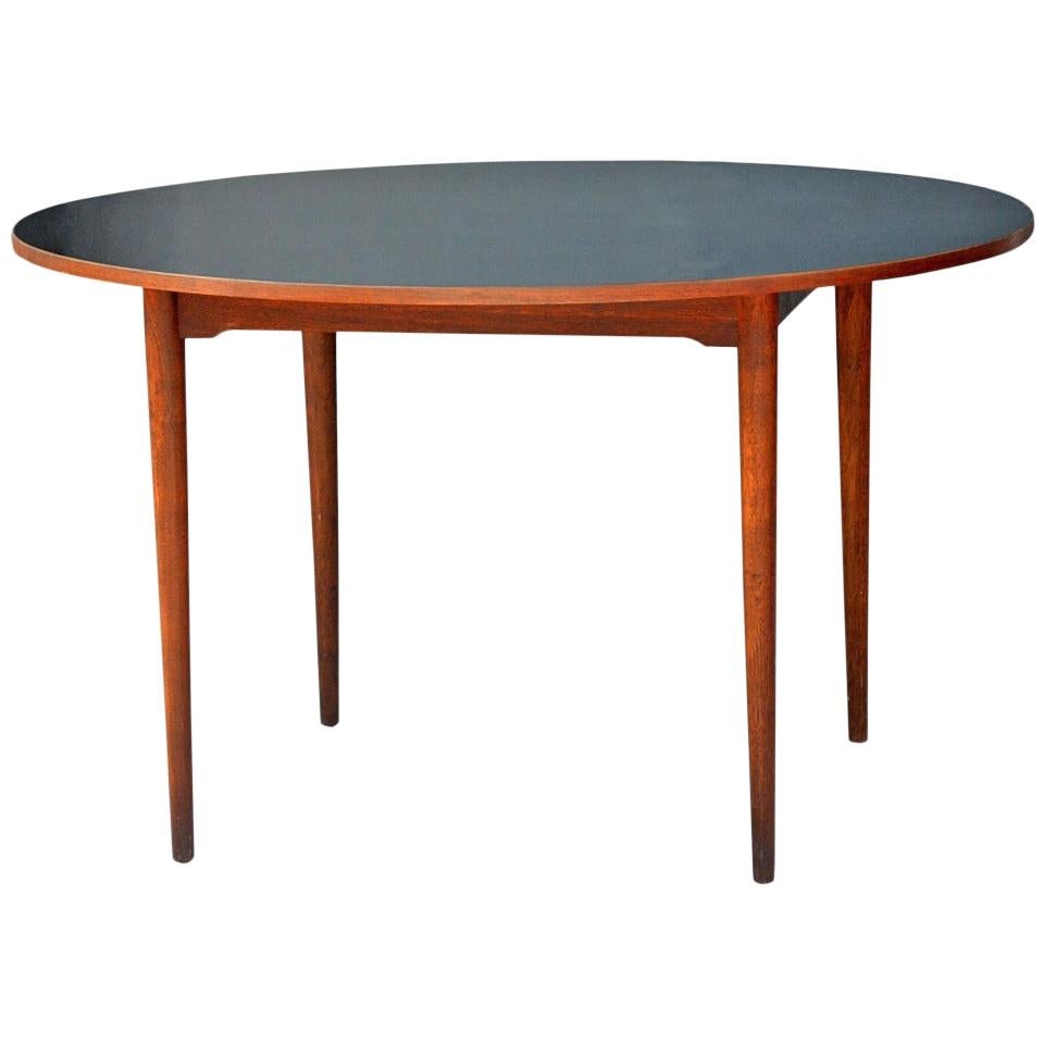 Chic Scandinavian Teak Table with Durable Black Laminate Top