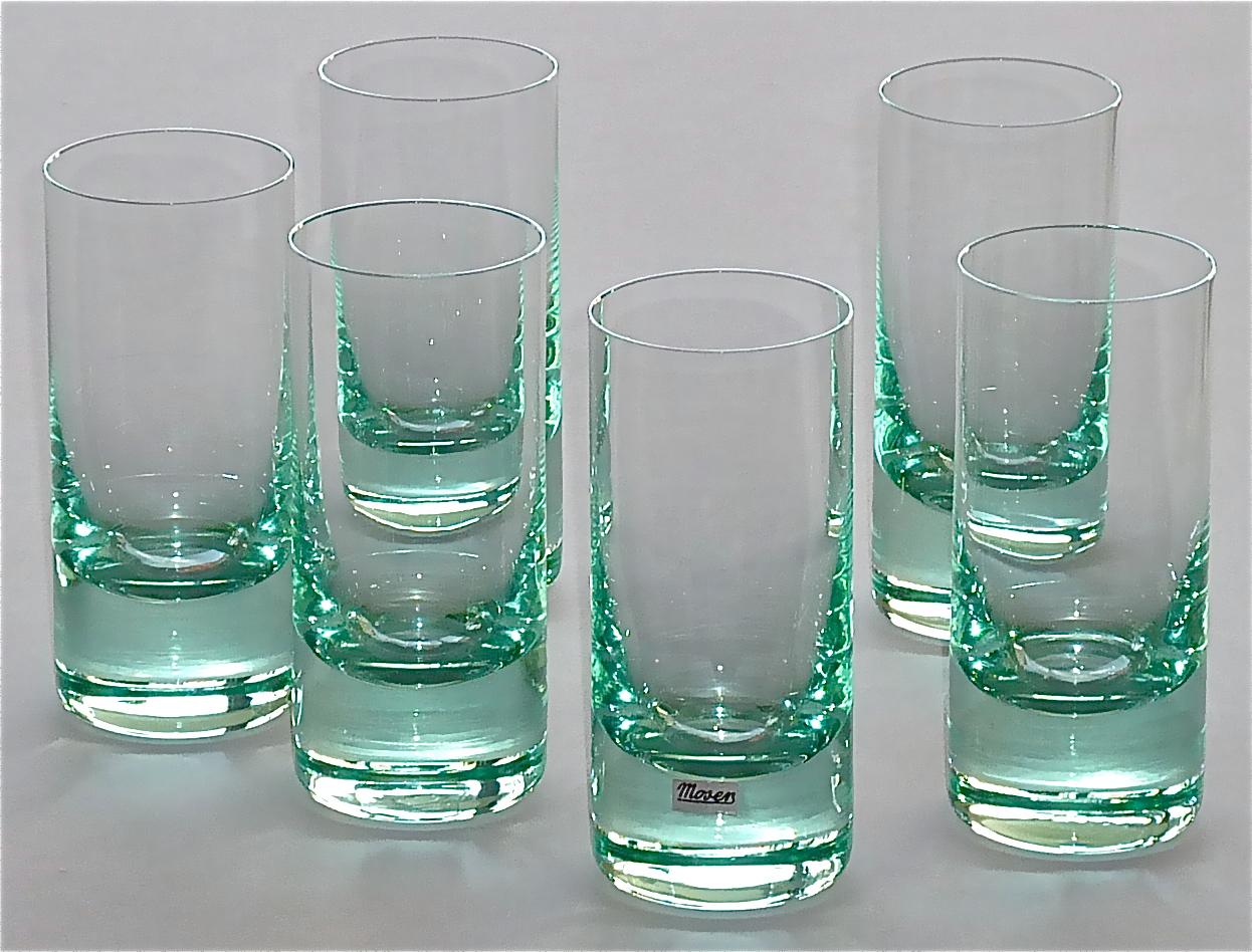 Chic Set von 6 langen Moser-Wassergläsern im Fontana Arte-Stil, getönt, grün (Mitte des 20. Jahrhunderts) im Angebot