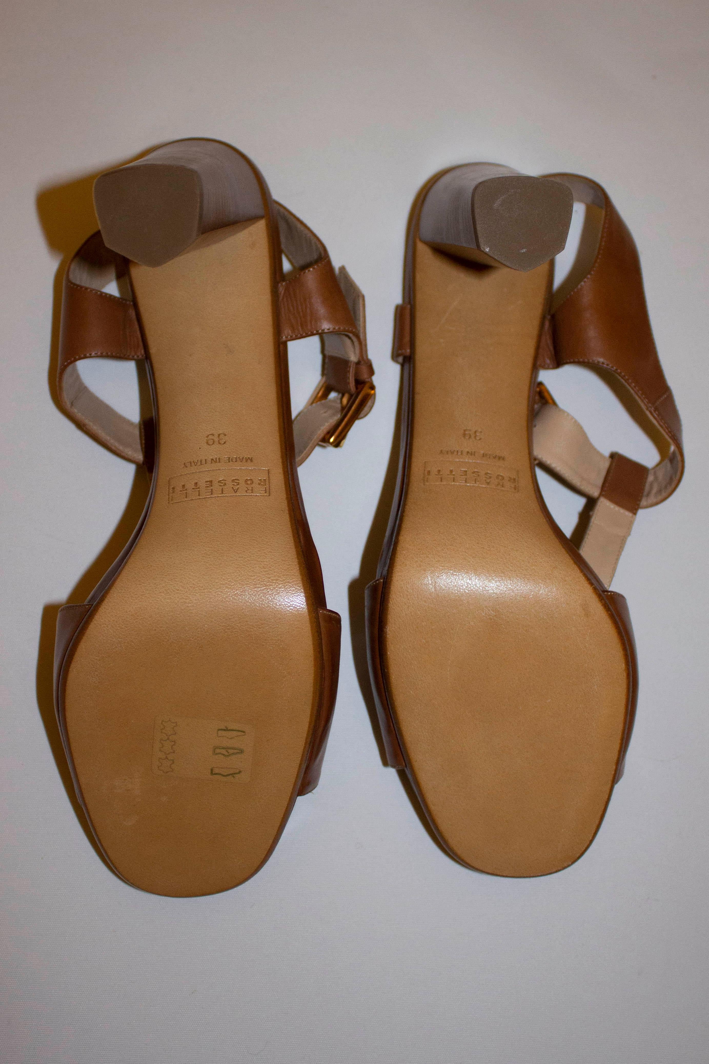 A great pair of sandles by Fratelli Rossetti , in a neutral tan and wonderful leather.
They  are size 39 with a 4 1/2'' heel.