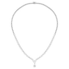 Used  Chic Unique Diamond White 14k Gold Pendant Necklace for Her