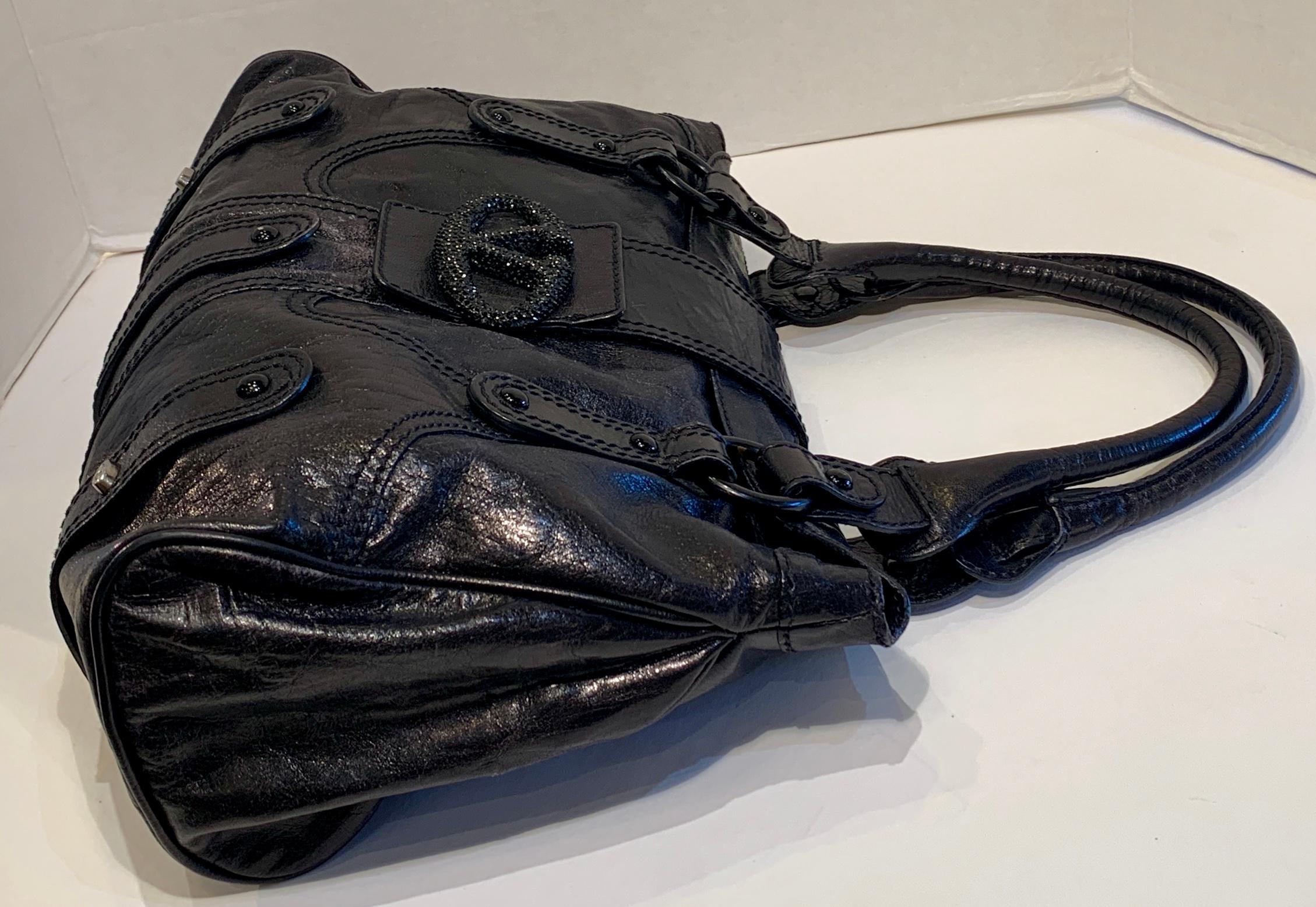 Schicke Valentino Metallic Schwarz Leder Catch Geldbörse mit schwarzem Kristall Logo Verschluss 4