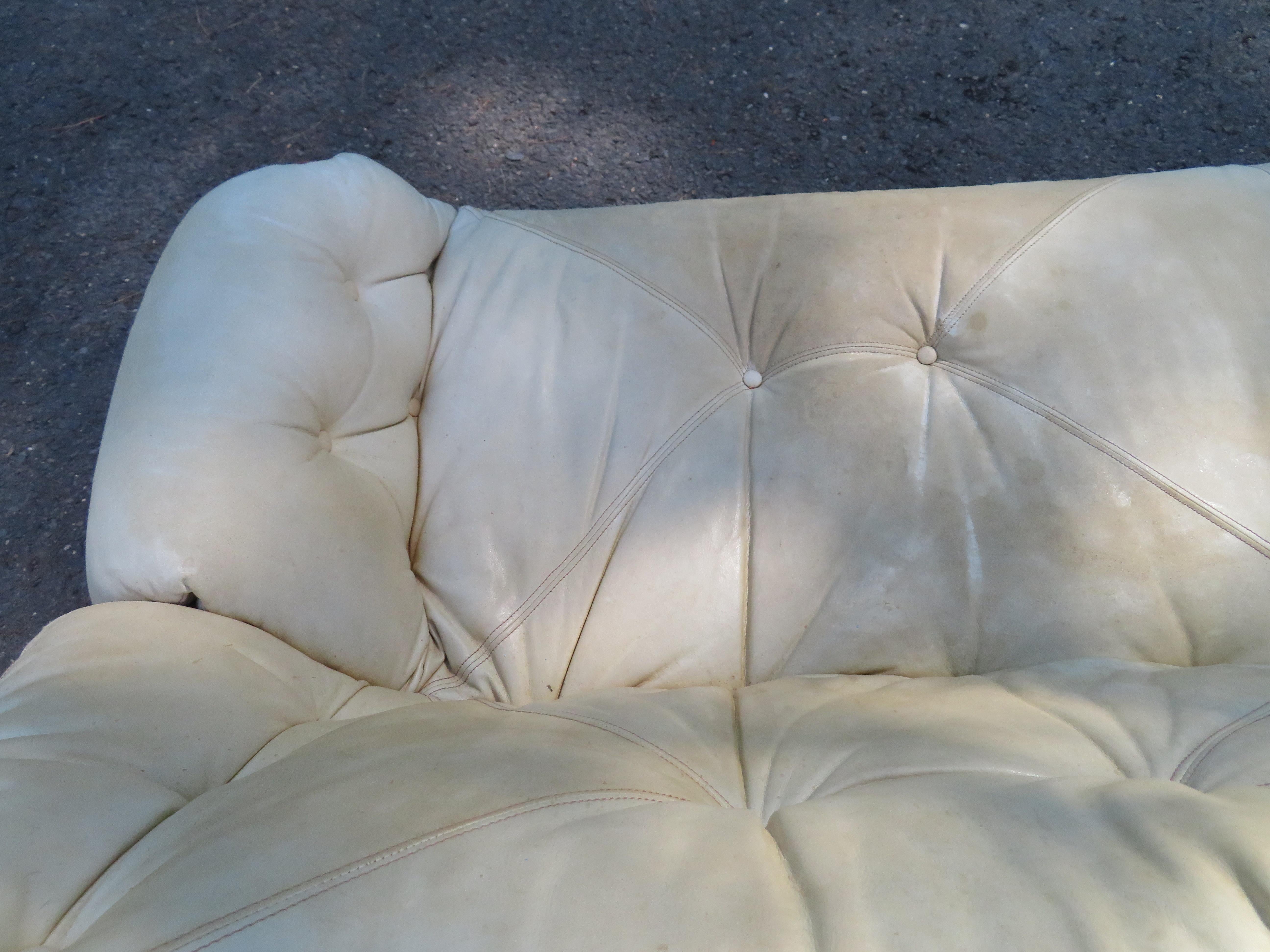 Chic Vintage Leather Jean Gillon Amazonas  Italma Brazilian Rosewood Sofa Modern 1