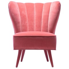 Chic Vintage Rose Pink Velvet Italian Slipper Chair, circa 1950