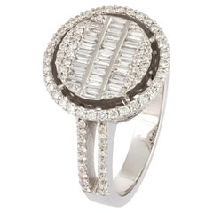 Chic Ring aus weißem 18 Karat Gold mit weißen Diamanten für sie