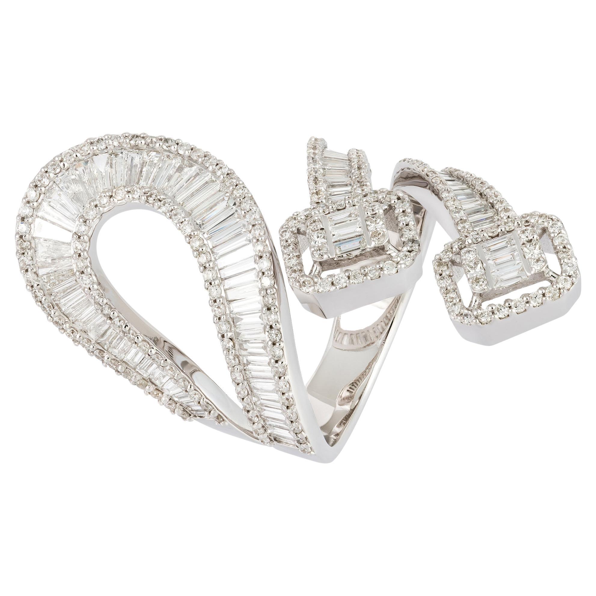 Elegante Anillo de Diamantes Blancos de Oro de 18 K para Ella