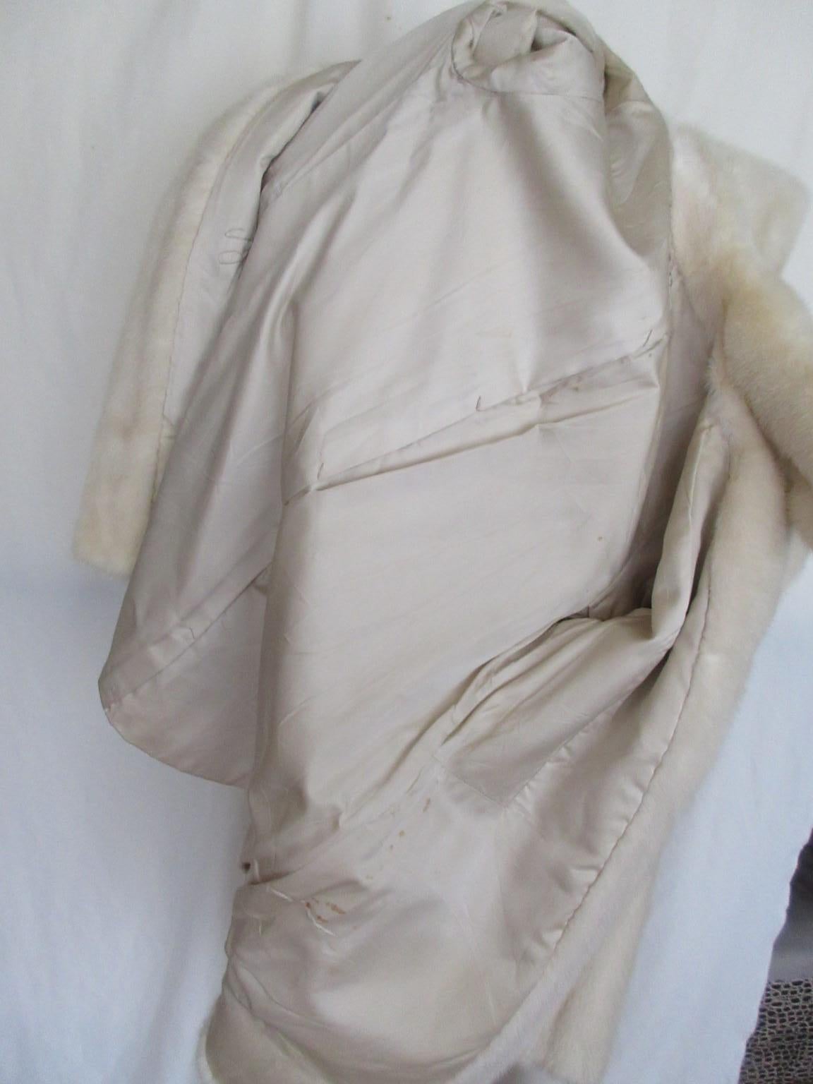 Chic White Mink Fur Coat Small 5