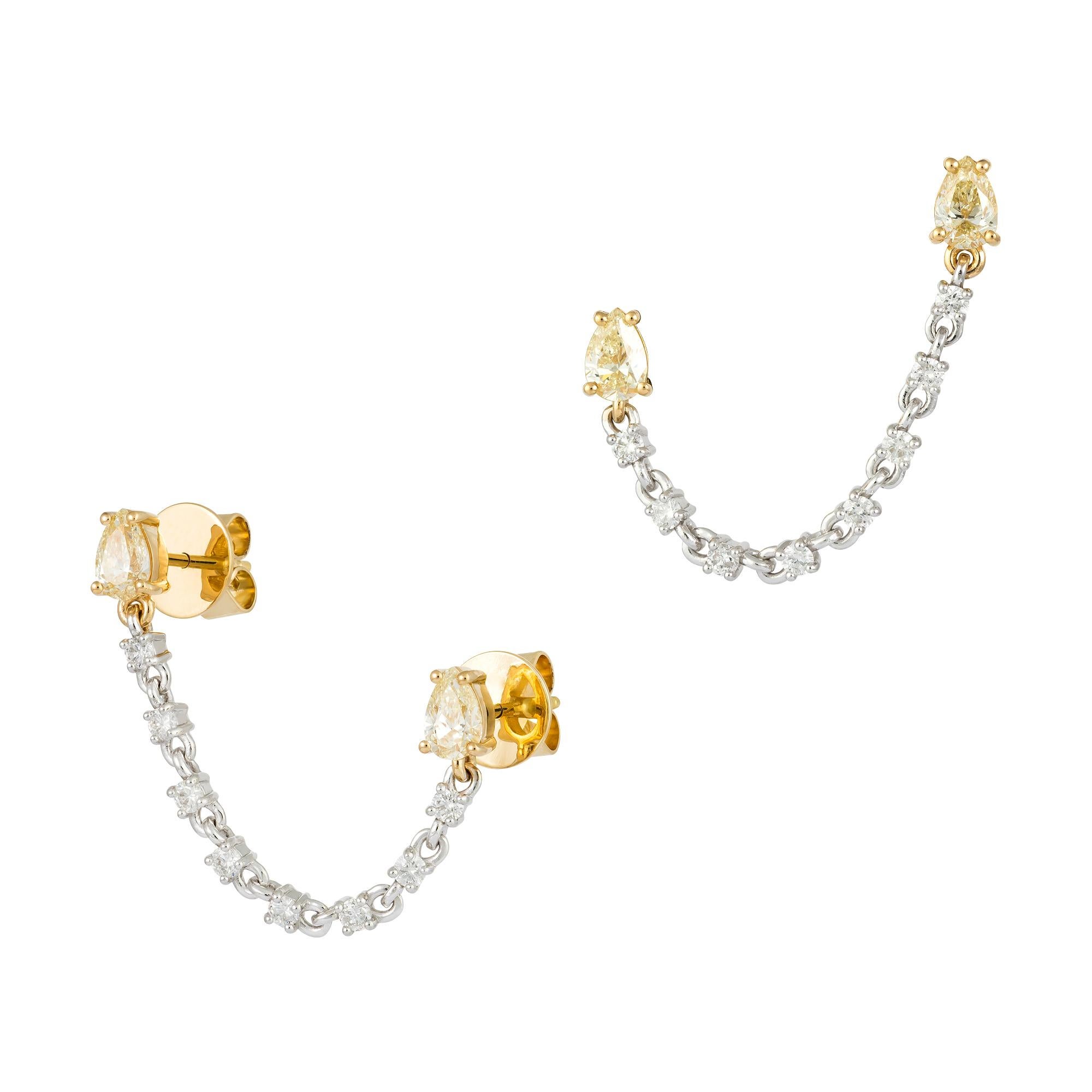 Chic White Yellow Gold 18K Earrings Diamond for Her In New Condition For Sale In Genève, GE