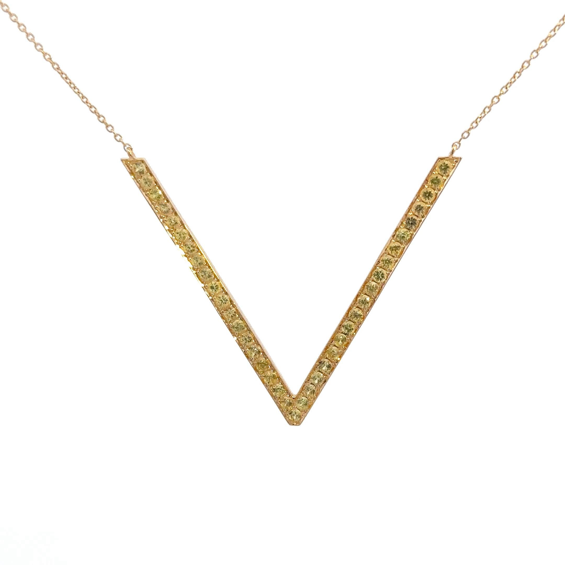 Necklace

18K Yellow Gold

Weight 3.85 GMS

Yellow Sapphire -39/1.21 Cts

Length 42 CM

Elevate your elegance with this exquisite 18K Yellow Gold V-shaped chain necklace. Weighing

3.85 grams, it features a stunning pear-shaped diamond and is