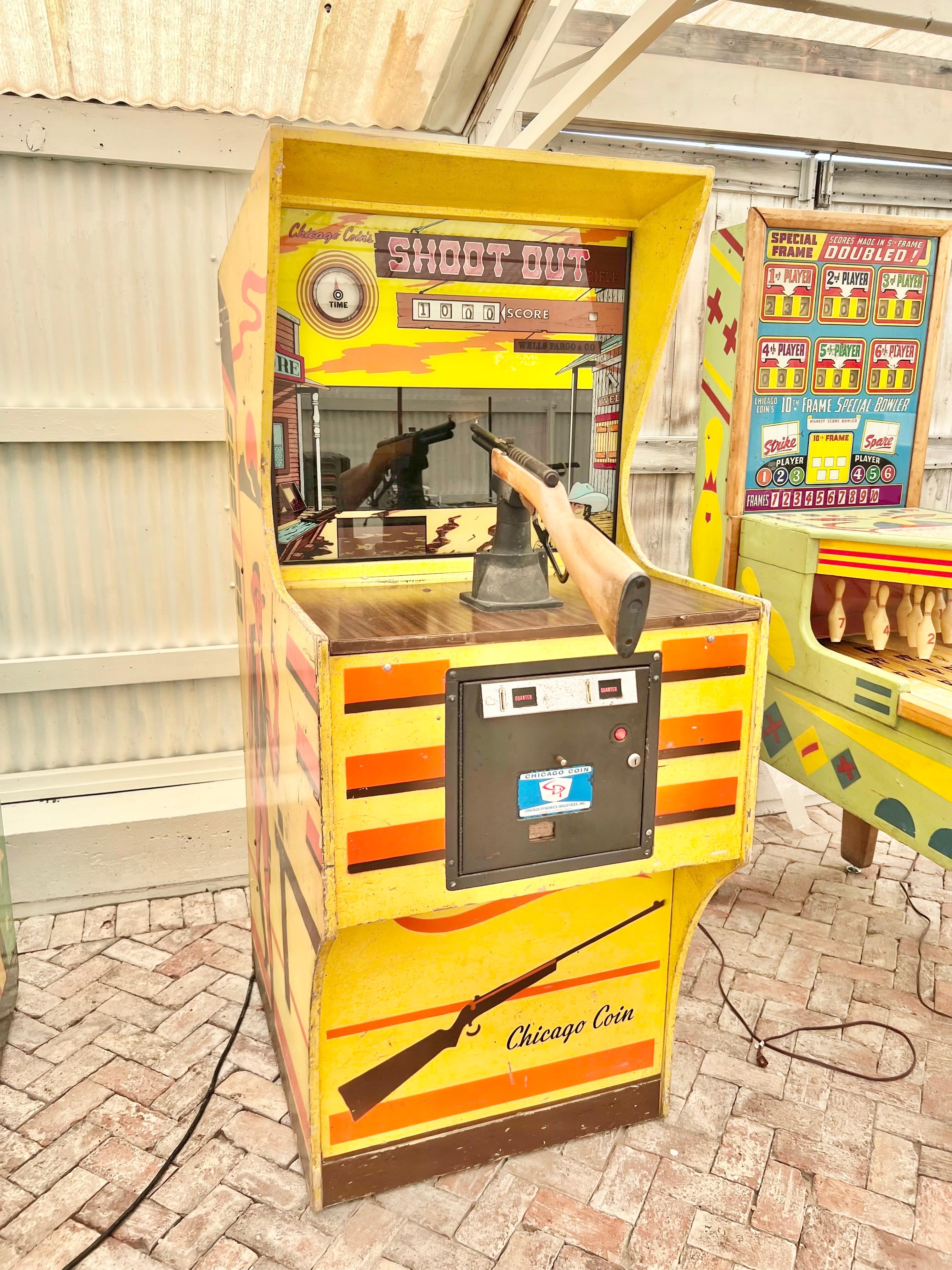 American Chicago Coin ‘Shoot Out’ Arcade Game, 1976 USA For Sale