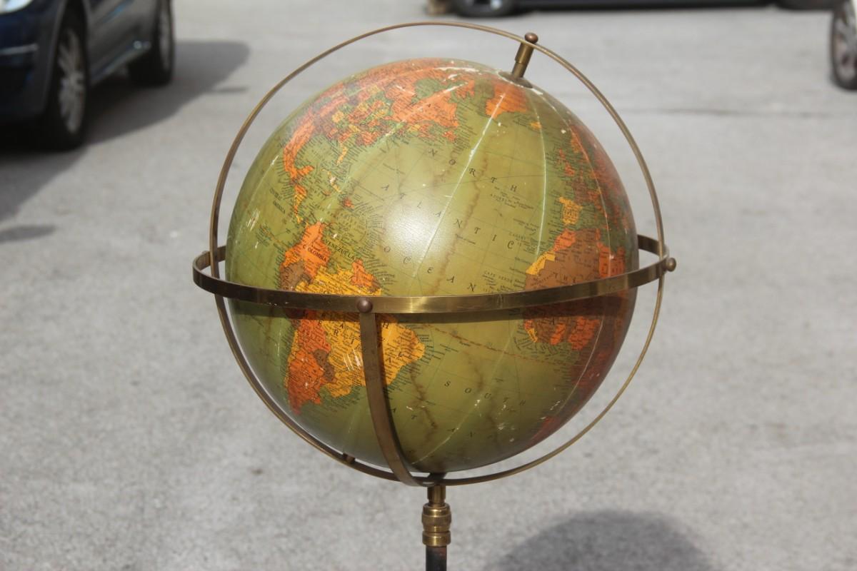 Chicago Midcentury Papier-Mâché Globe Brass Metal Black Made in USA, 1950s For Sale 2