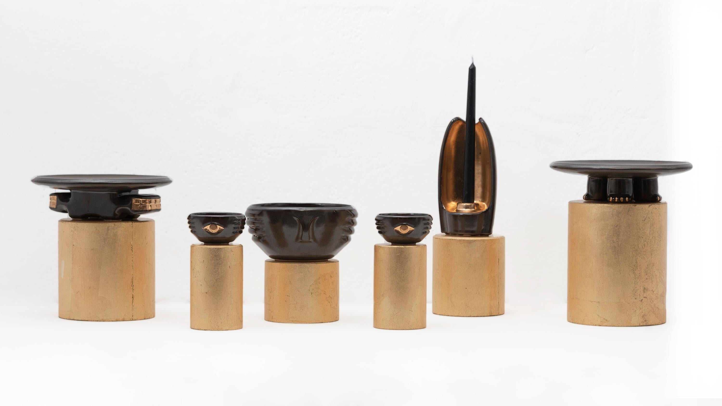 Bols décoratifs CHICHA vert foncé émaillé avec détails de lustre en or, lot de 3 Neuf - En vente à Quito, Pichincha