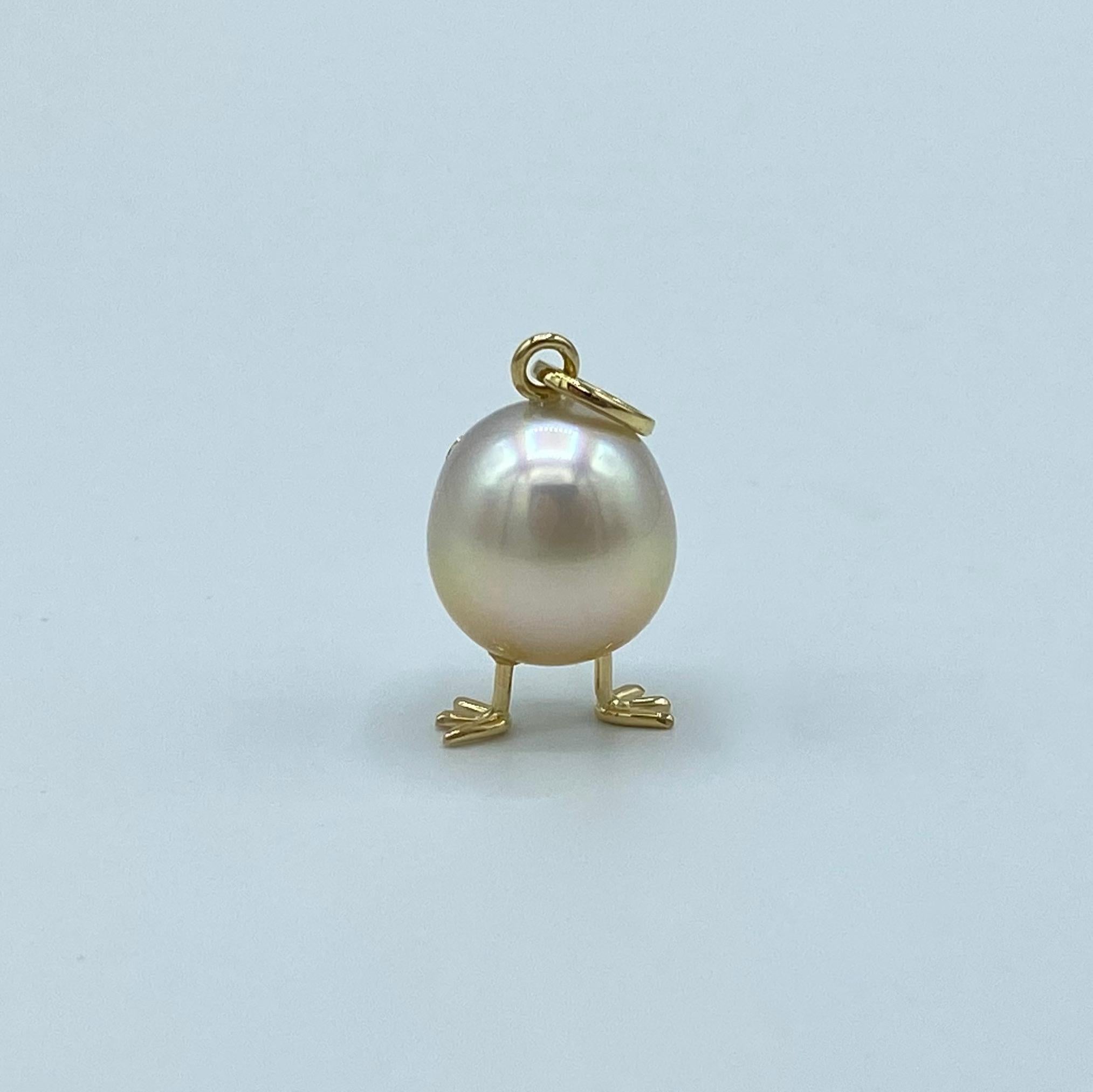 Chick Australian Pearl White Diamond Yellow 18kt Gold Pendant Necklace 1