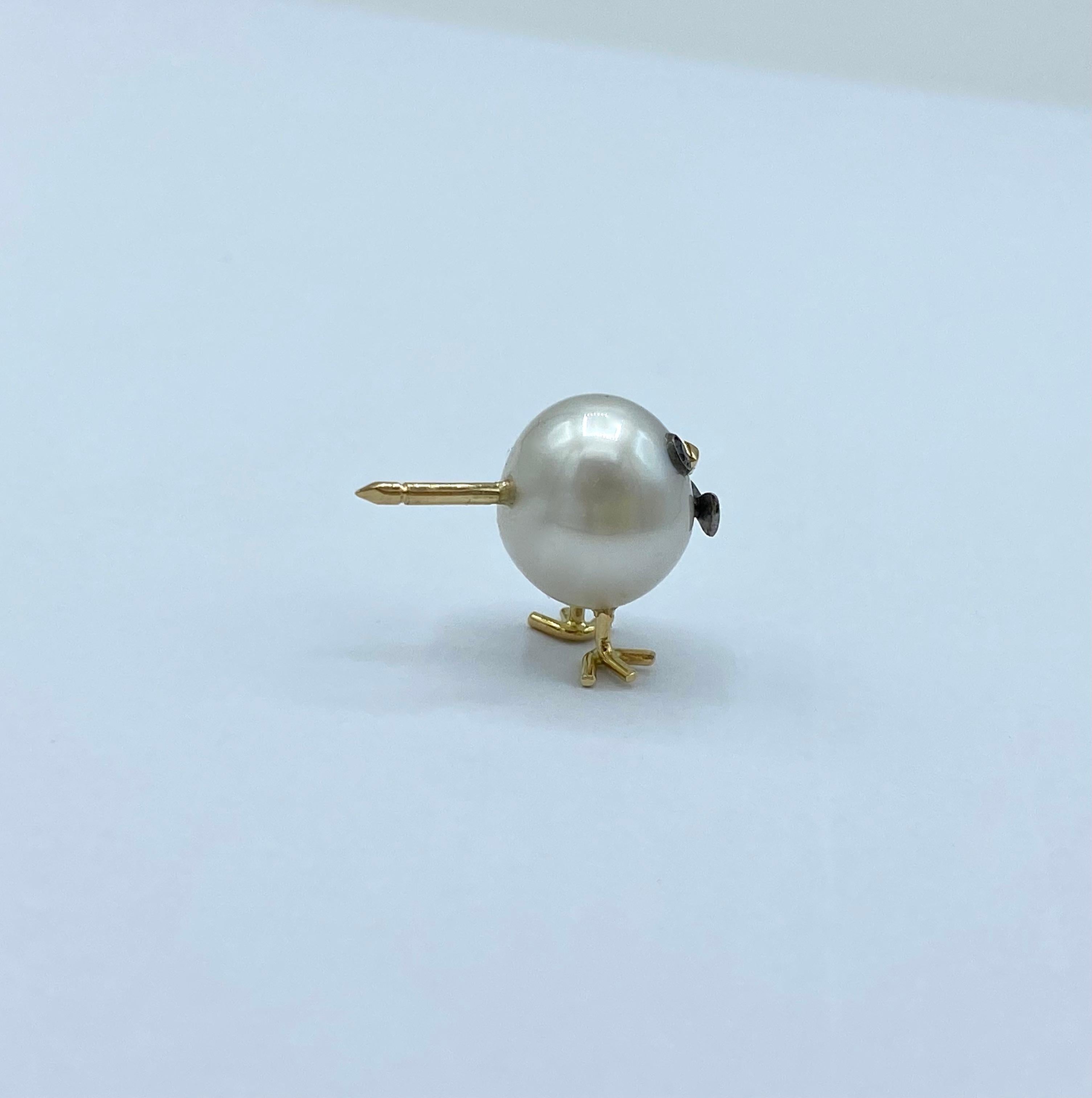 Women's or Men's Chick Black Diamond Yellow White 18 Karat Gold Australian Pearl Pin Brooch