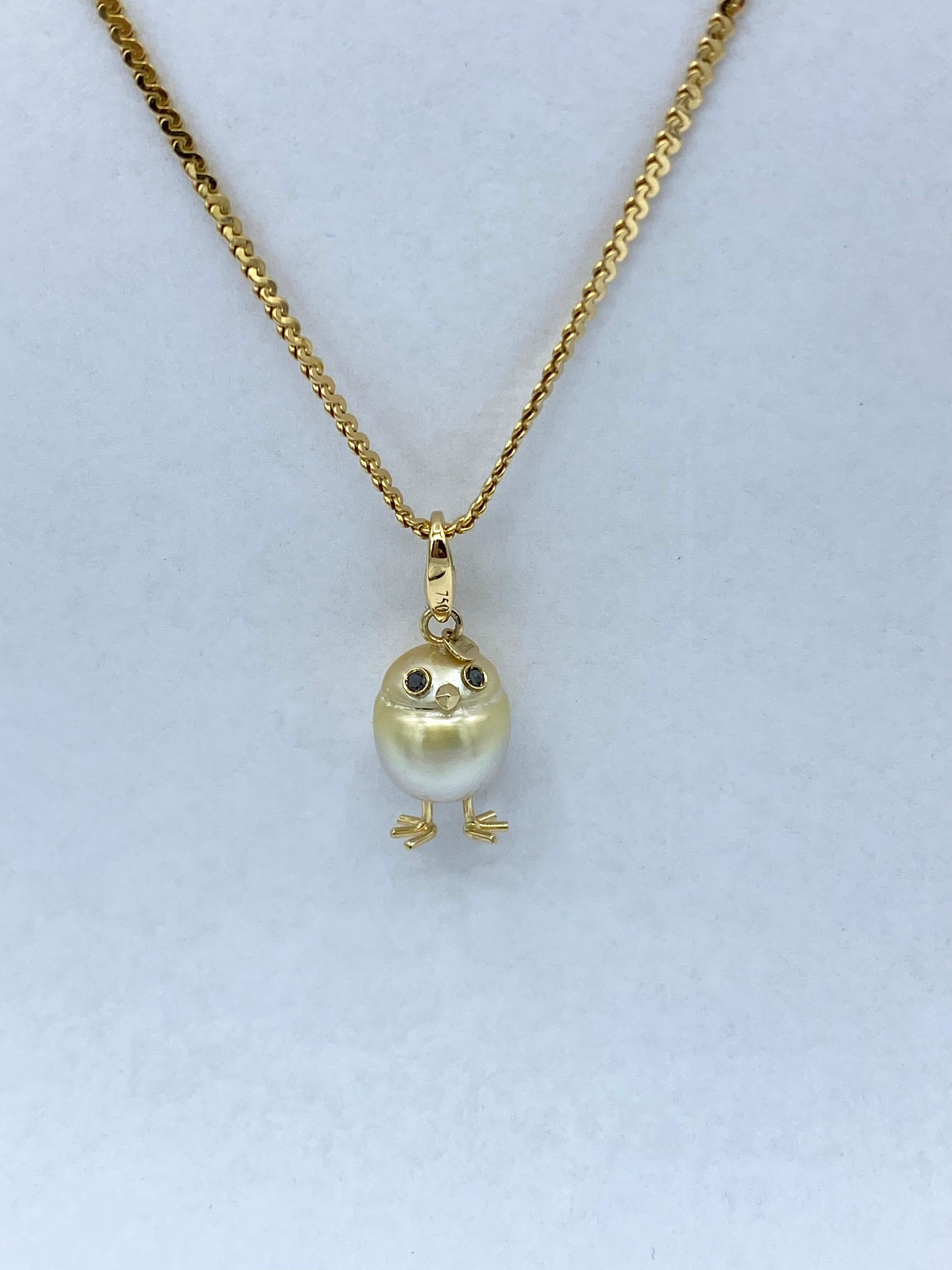Chick Pearl Black Diamond 18 Karat Gold Pendant Necklace or Charm In New Condition In Bussolengo, Verona