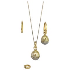 2 Chick Diamond 18 Karat Gold Pearl Pendants 1 pair Earrings 2 Chains 