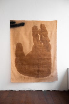 Grande dipinto a mano sui toni della terra su tessuto di iuta, 2024 - ''Ego 098''.
