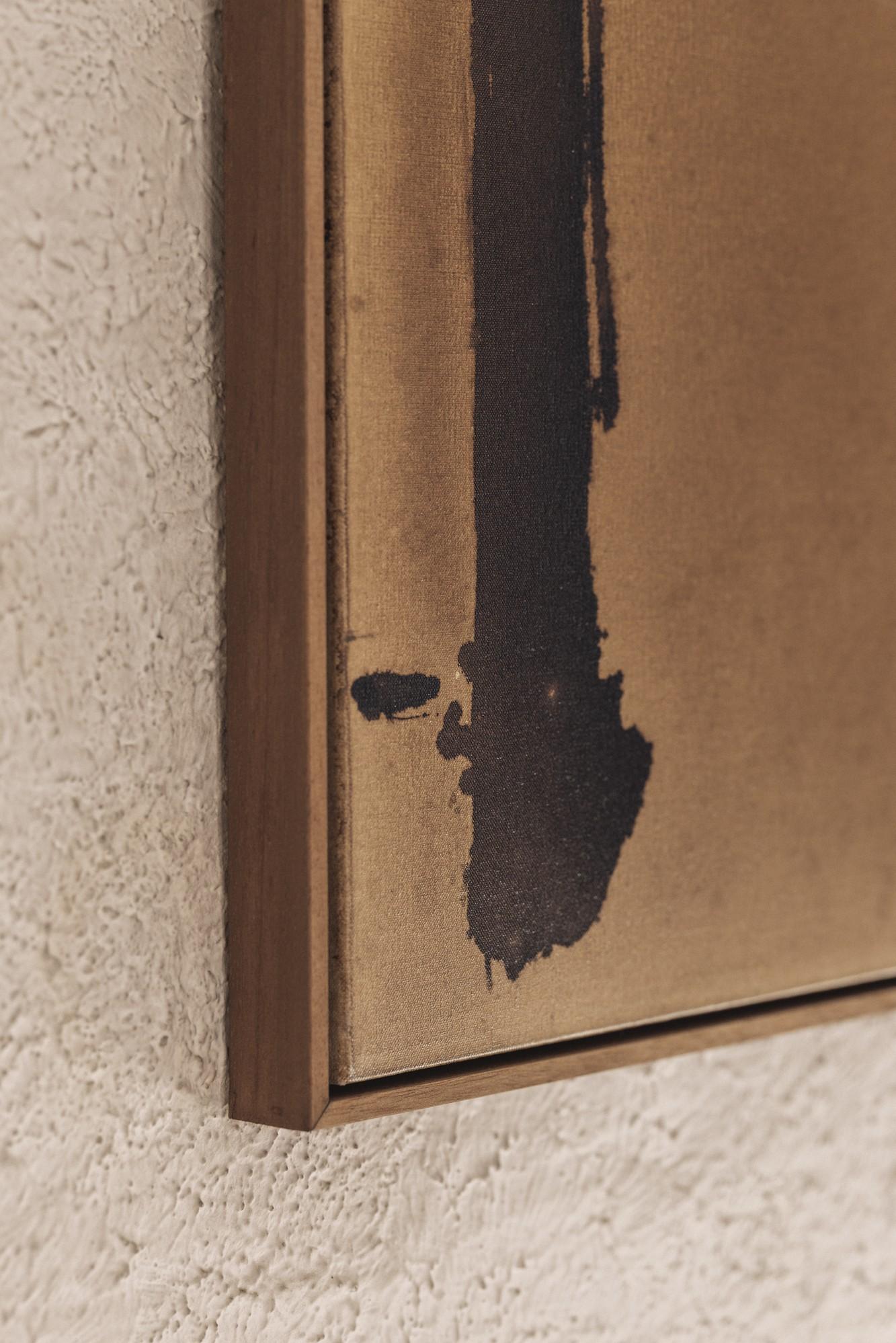 Peinture à la main sur toile dans les tons de Brown, 2024 - 'ego 096'. en vente 1