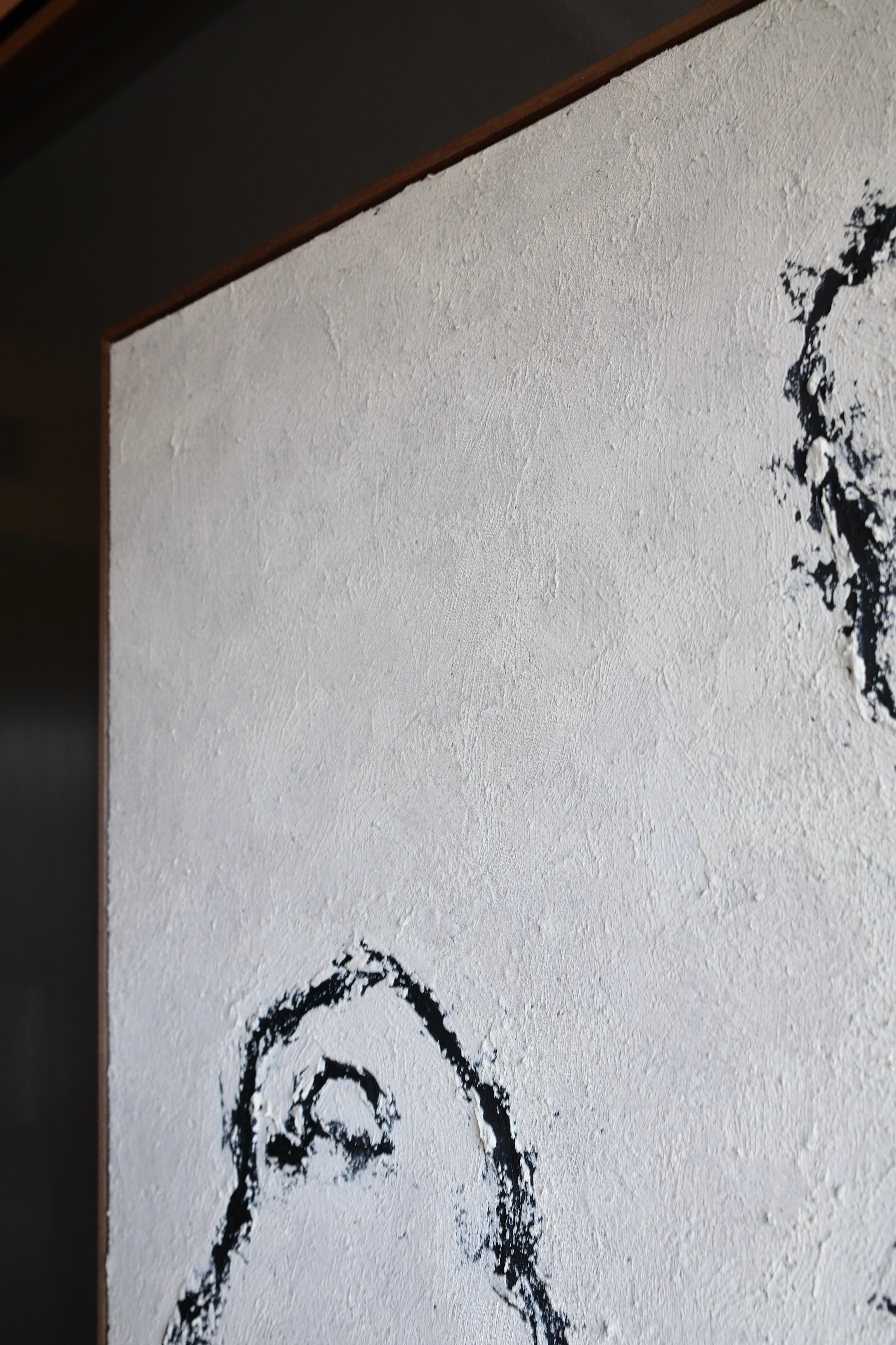 Peinture figurative sur toile en blanc cassé, 2025 - 
