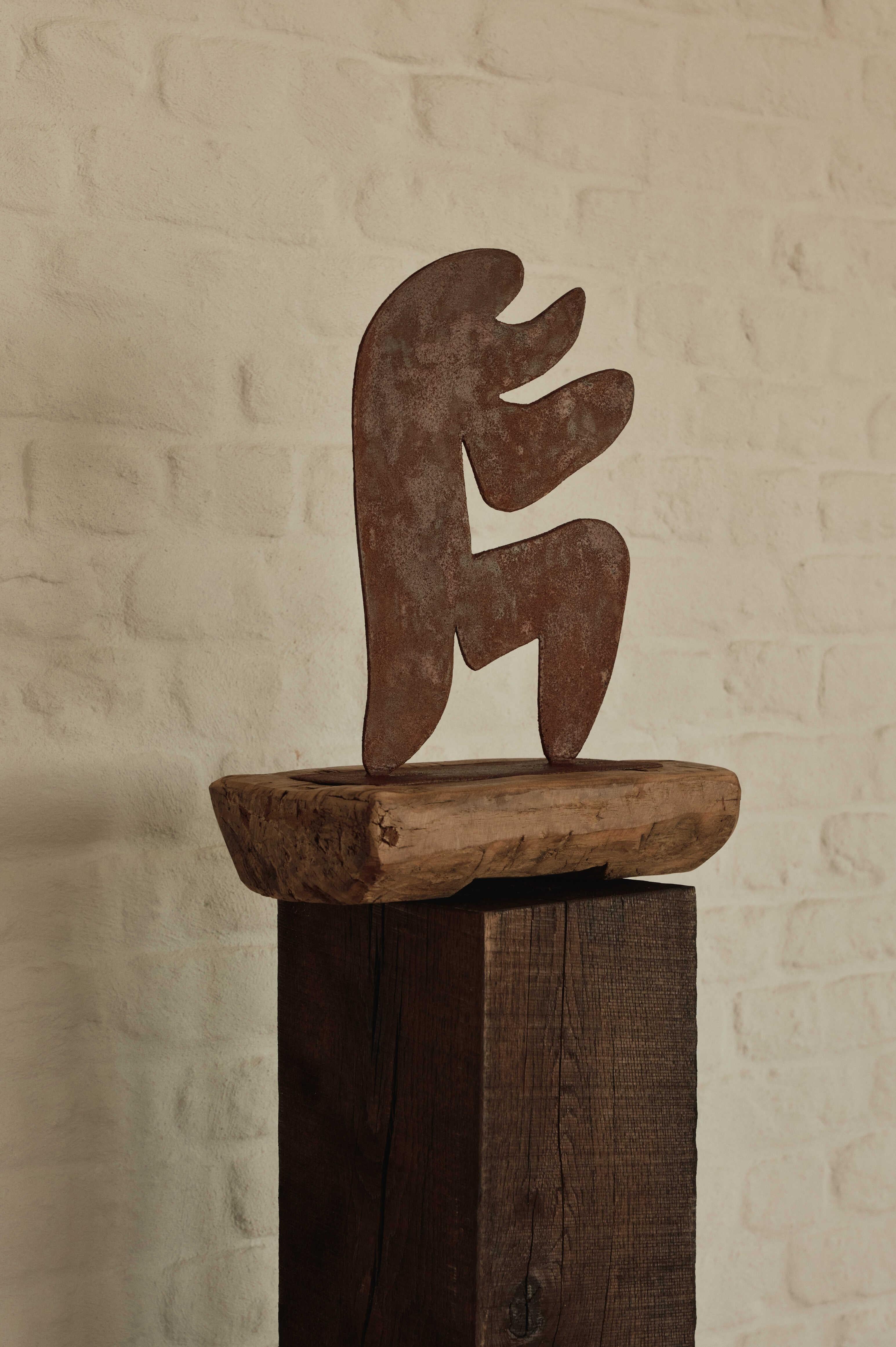 Pugnator 066 - Abstract Sculpture in Corton Steel by Chidy Wayne For Sale 3