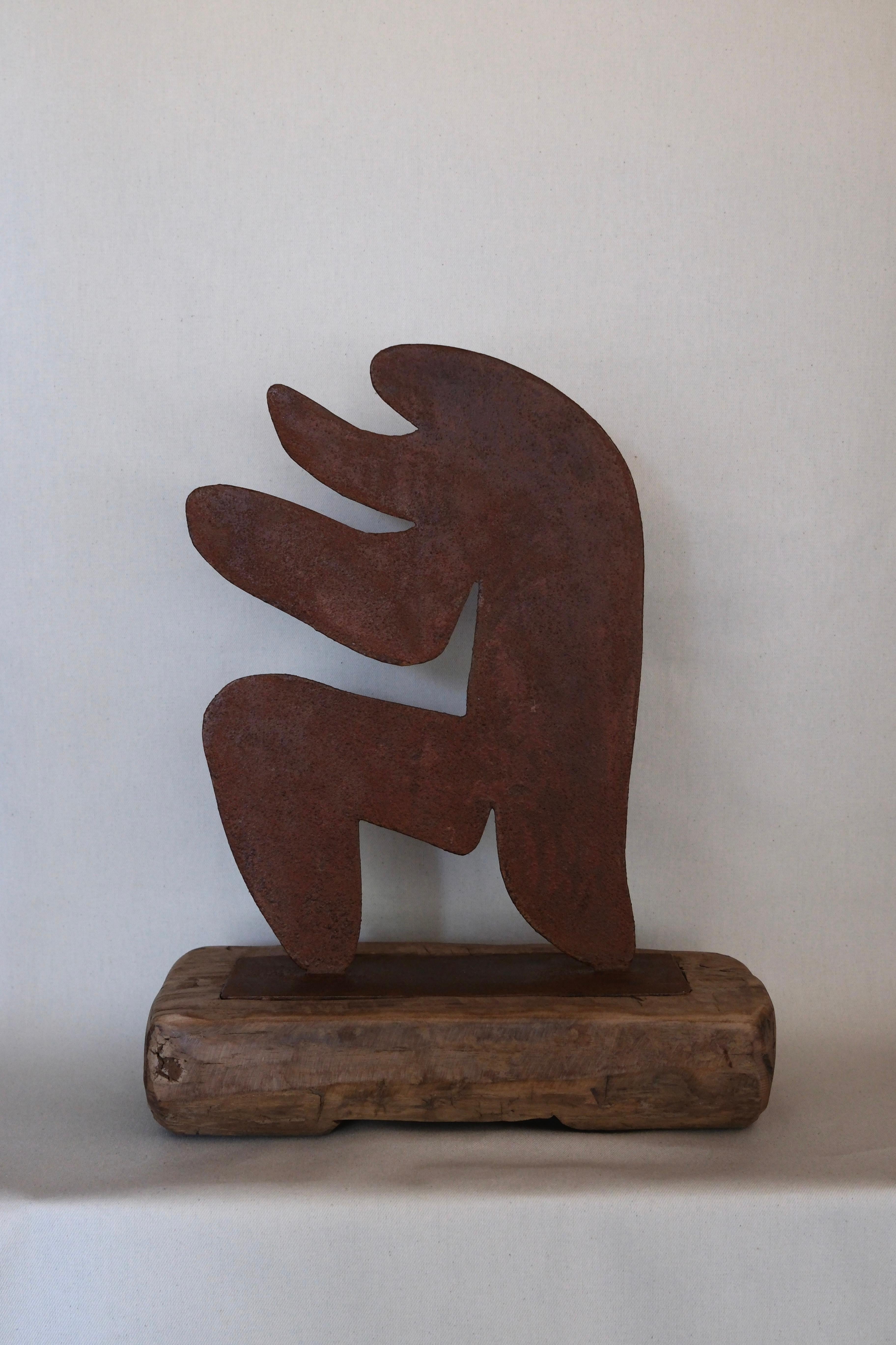 Pugnator 066 - Scultura astratta in acciaio cortonese di Chidy Wayne in vendita 10