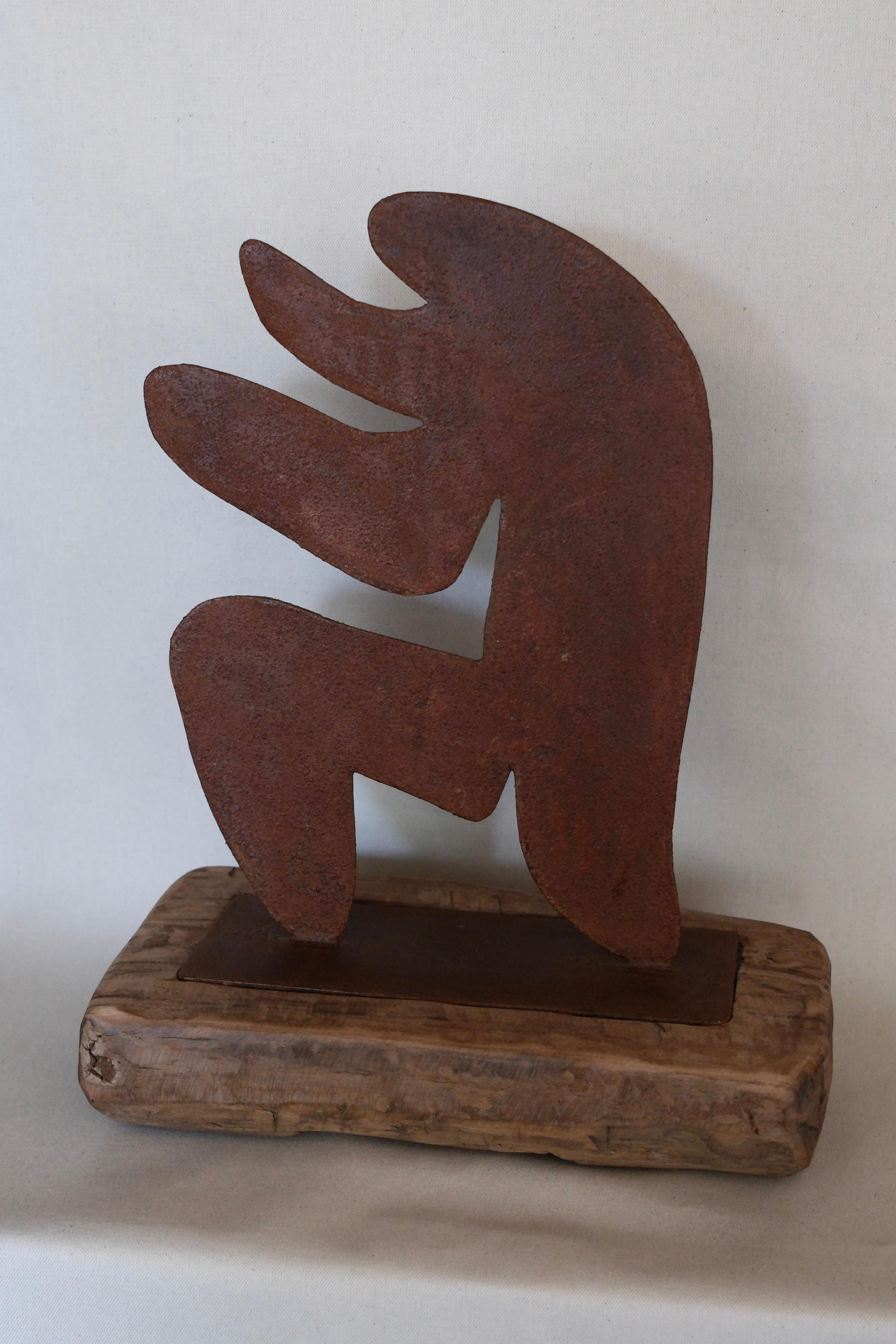 Pugnator 066 - Scultura astratta in acciaio cortonese di Chidy Wayne in vendita 11