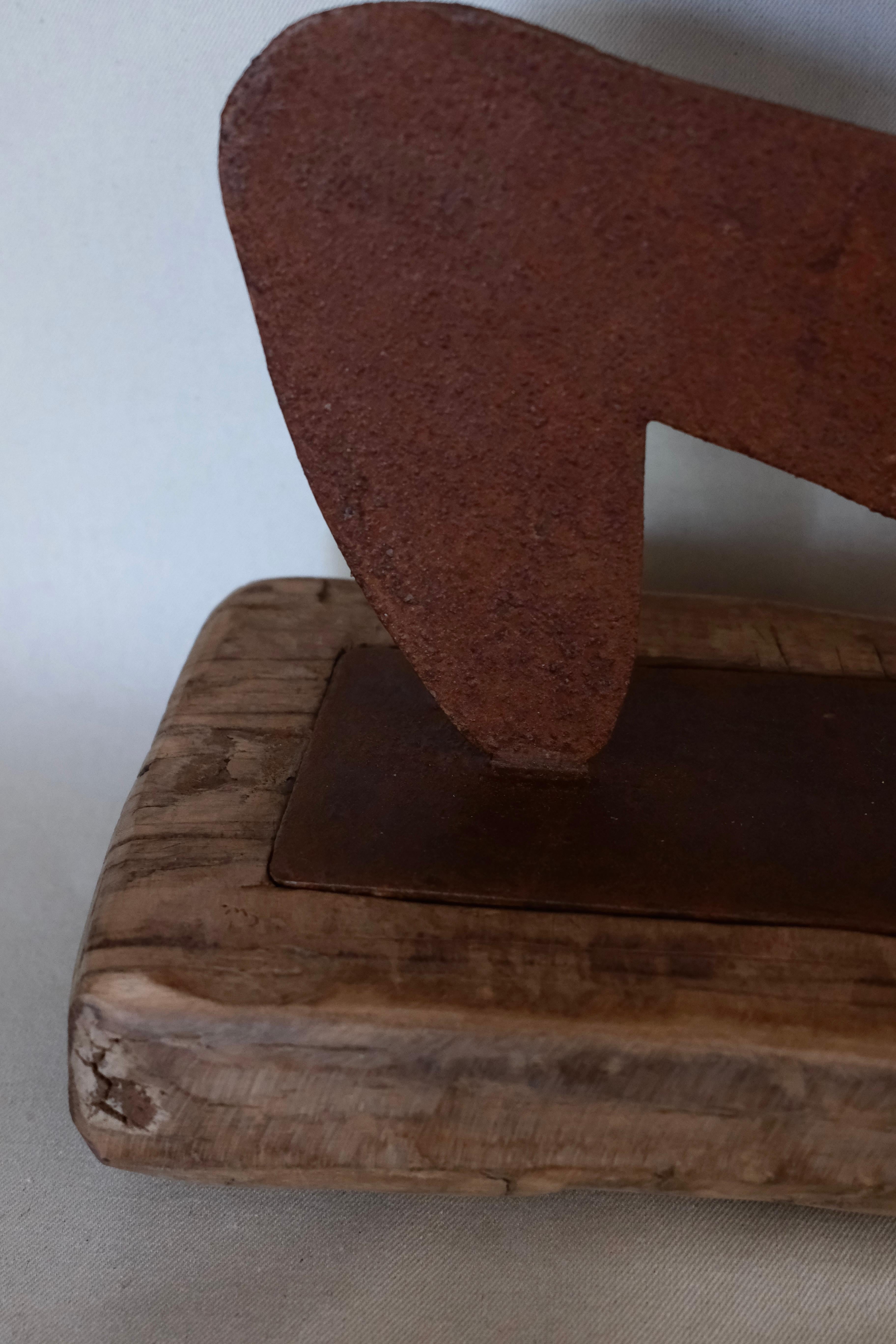 Pugnator 066 - Scultura astratta in acciaio cortonese di Chidy Wayne in vendita 12