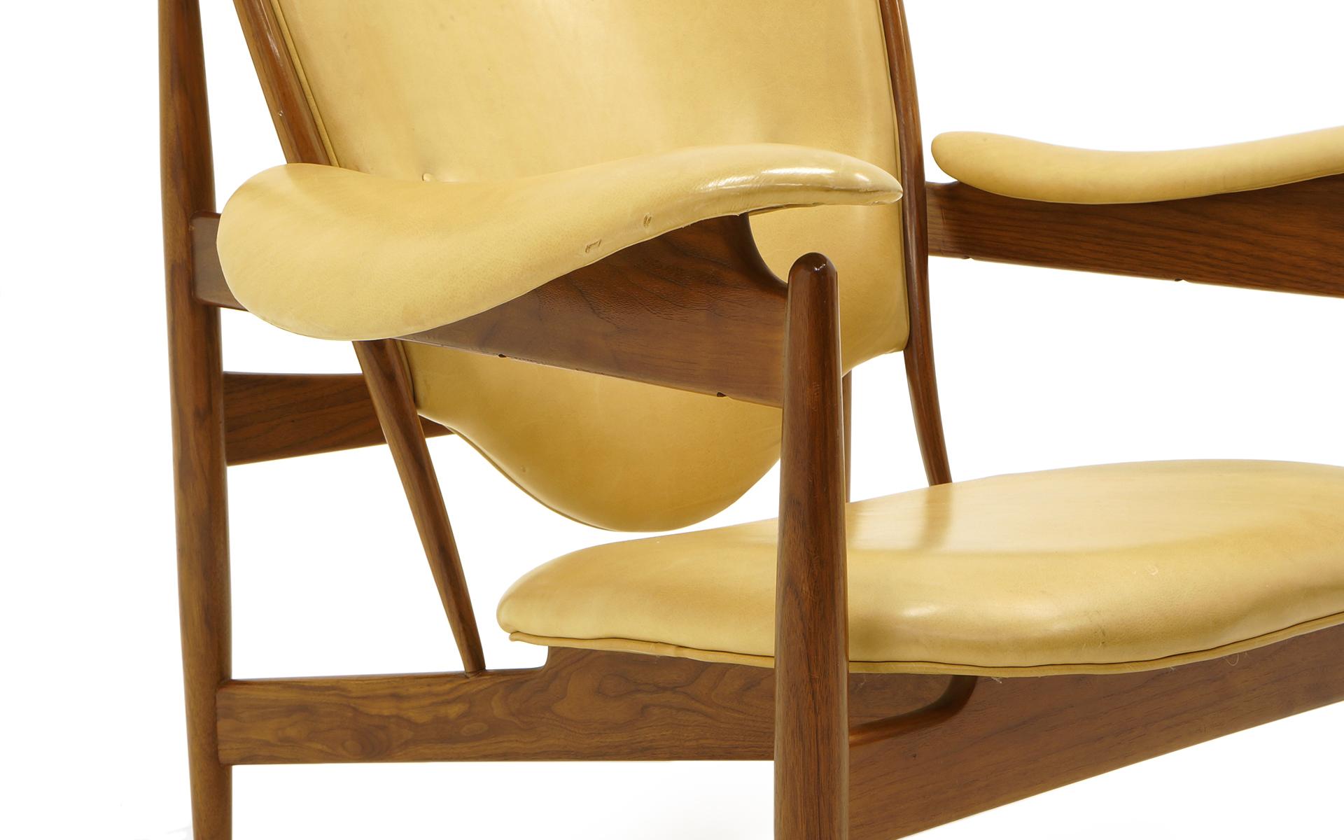 Chieftain Chair by Finn Juhl for Baker, Walnut and Mustard Color Leather In Excellent Condition In Kansas City, MO