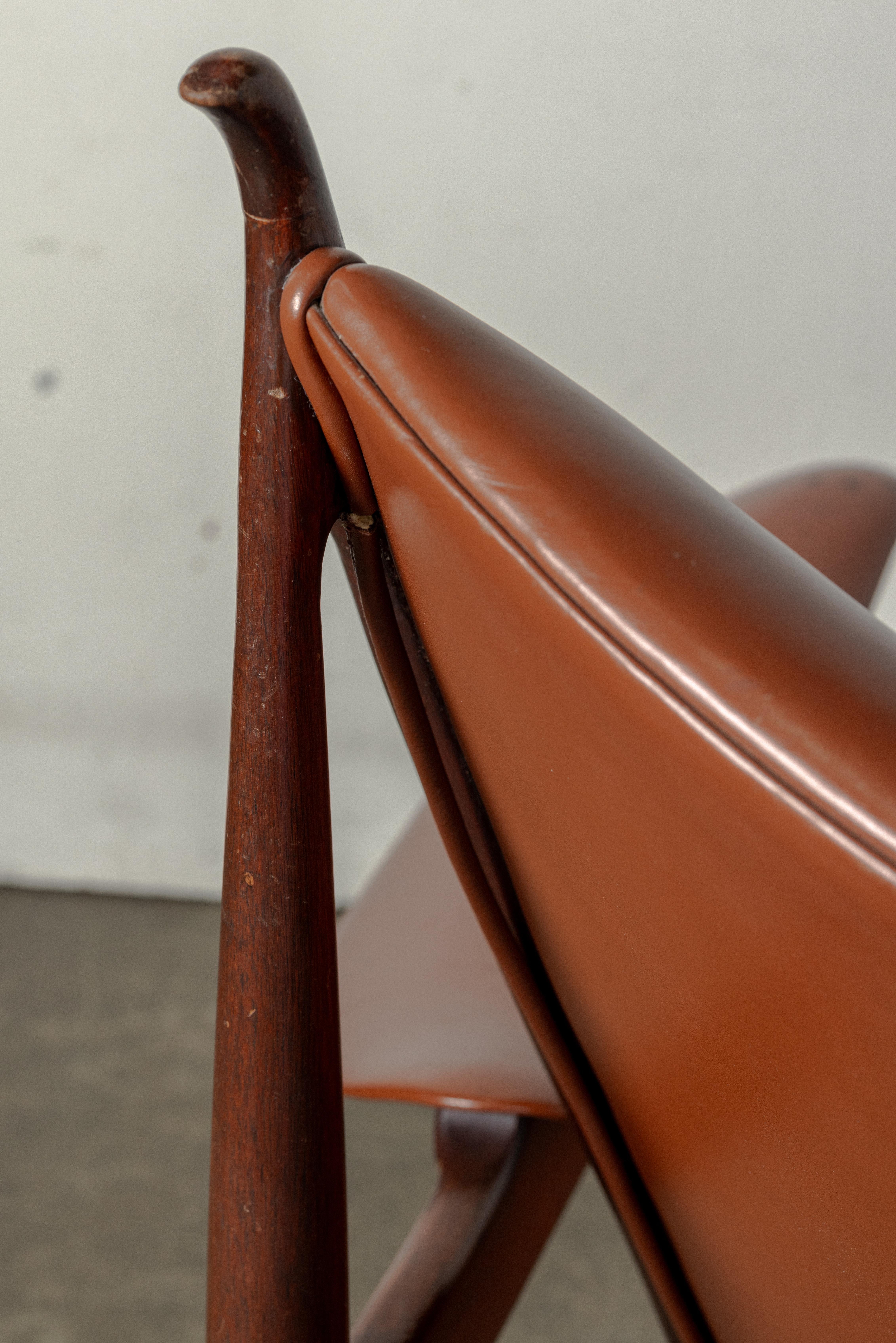 Leather Chieftain Chair by Finn Juhl For Sale
