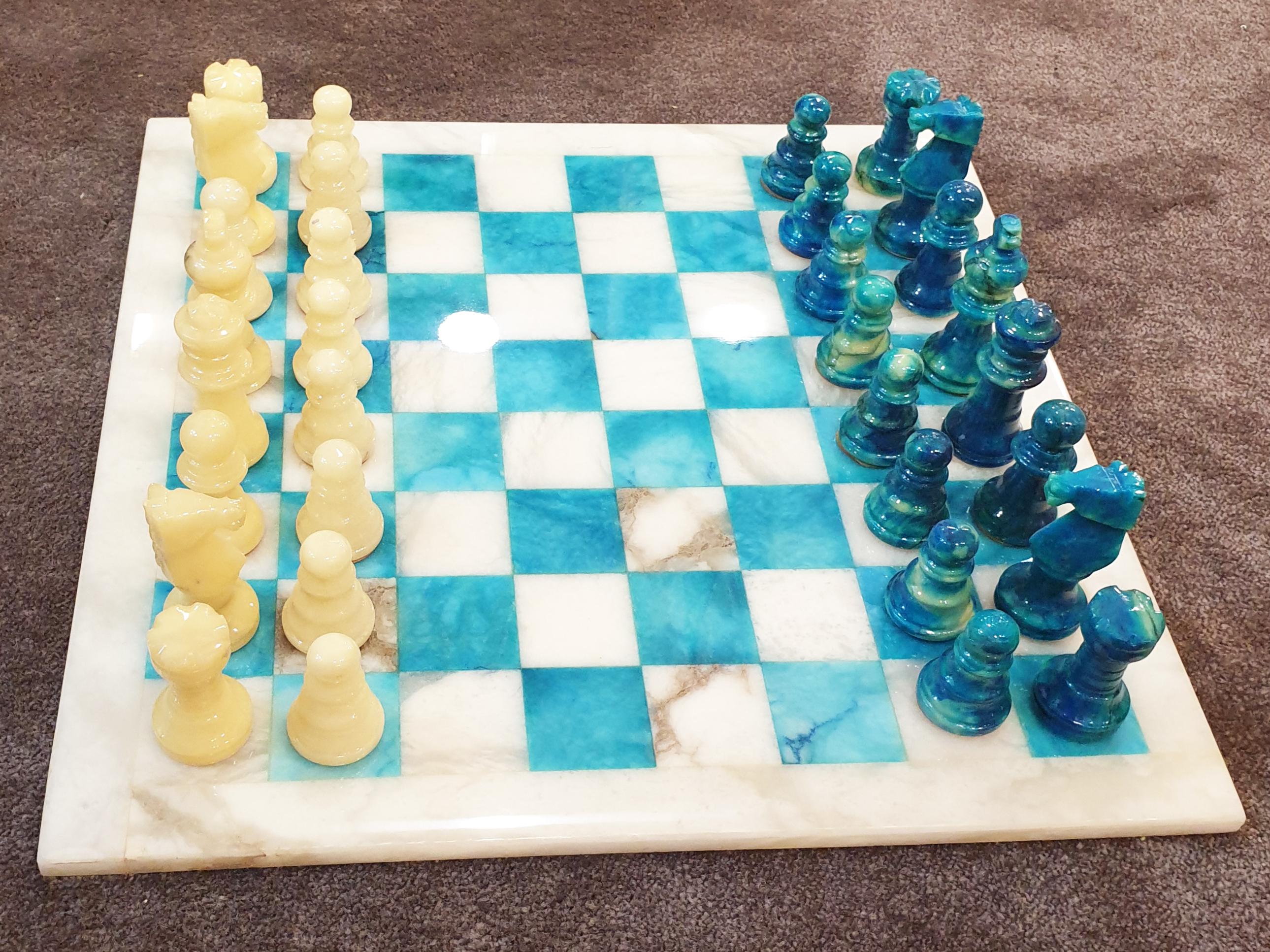 Chiellini Chess Board in Stone and Colored Alabaster Beige and Blue 4