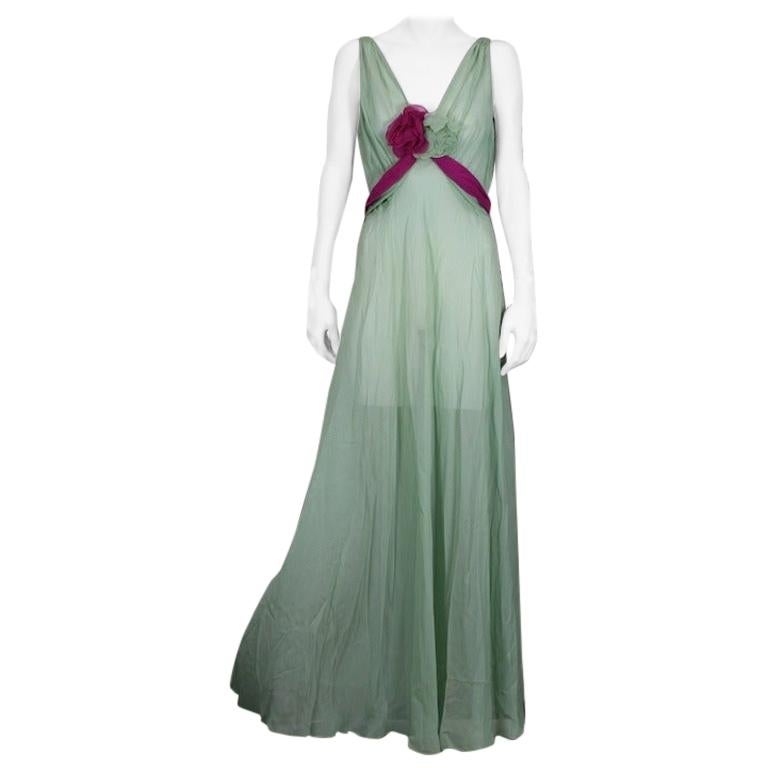 Chiffon Art Deco Celadon- und Fuschia-Kleid im Angebot