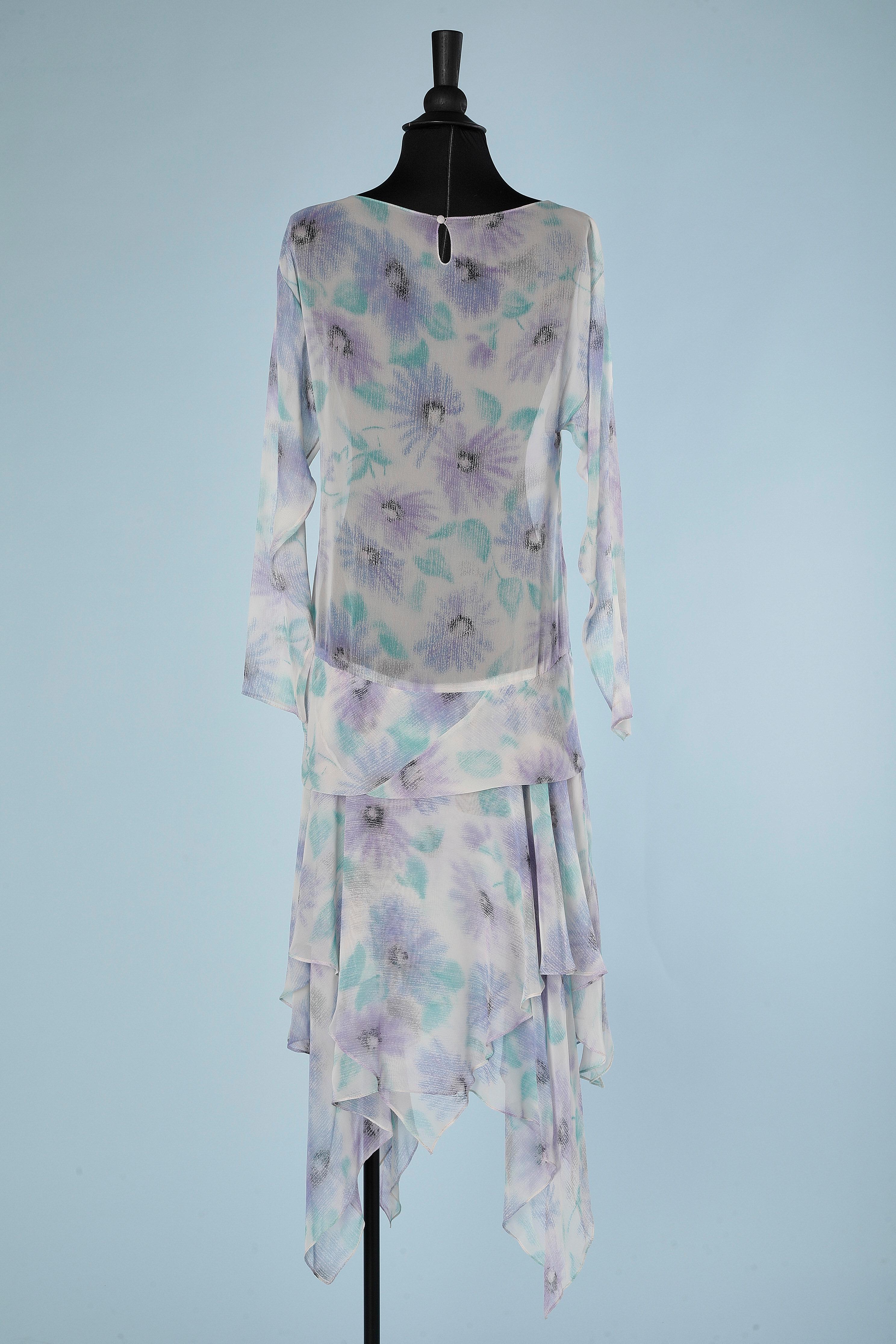 Robe de cocktail en mousseline avec imprimé floral pastel et nœud Pour femmes en vente