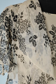 Chiffon dress with boléro and flower print Circa 1930's
