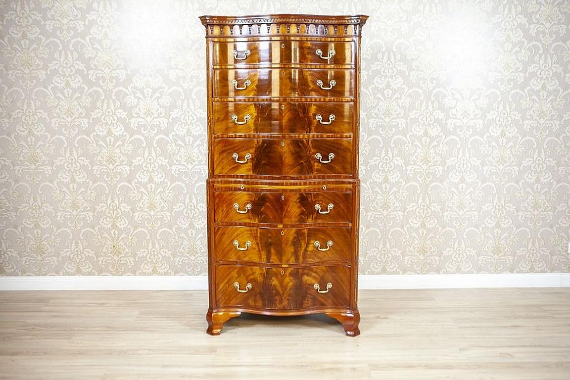Chiffonier / Dresser from the Mid-19th Century Finished with Shellac

We present you this so-called 7-day dresser made of coniferous wood veneered with mahogany from mid-19th Century. Most probably the item was manufactured in Western Europe